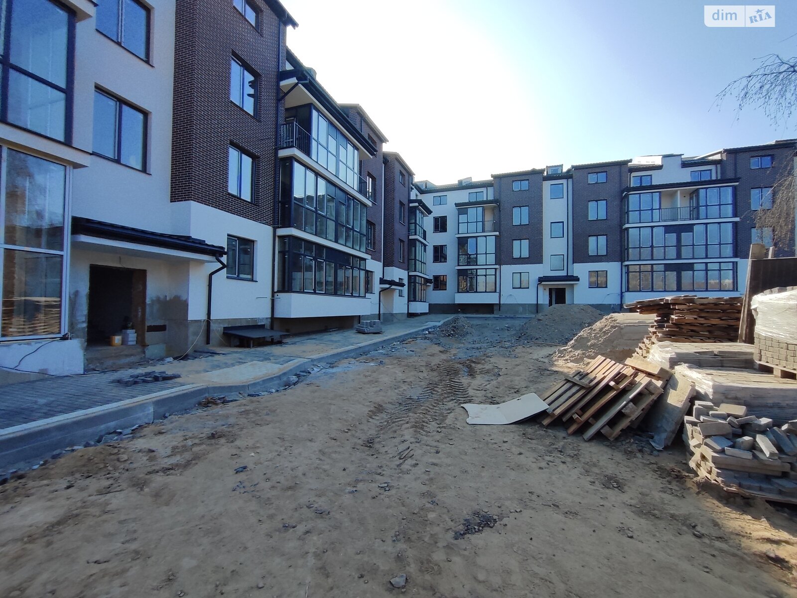 Фото 2 КІМ. КВАРТИРА, ПЛОЩА - 78 м², ЦІНА - 61 620 $
, вул. Євгена Патона у Вінниці