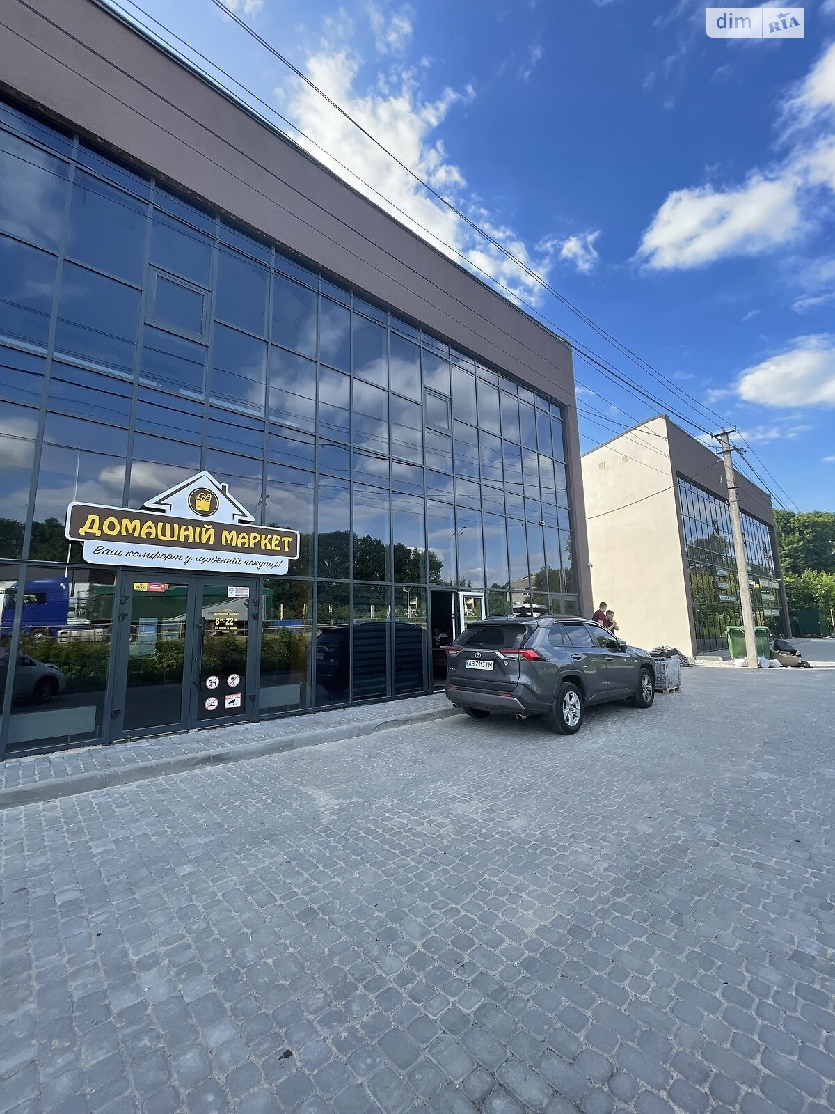 Фото ПЛОЩА - 282 м², ЦІНА - 260 000 $
, вул. Українська(Менделєєва) у Вінниці