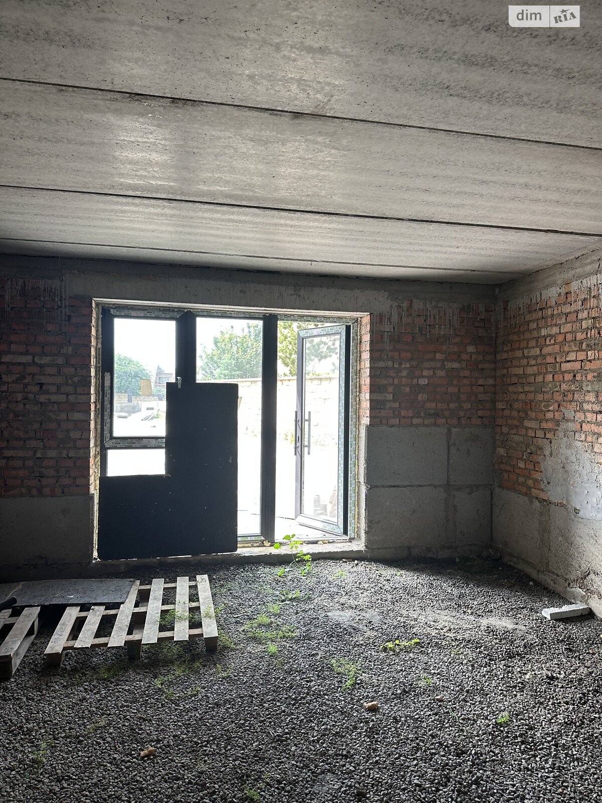 Фото ПЛОЩА - 43 м², ЦІНА - 43 000 $
, вул. Славетна(8-го Березня) у Вінниці