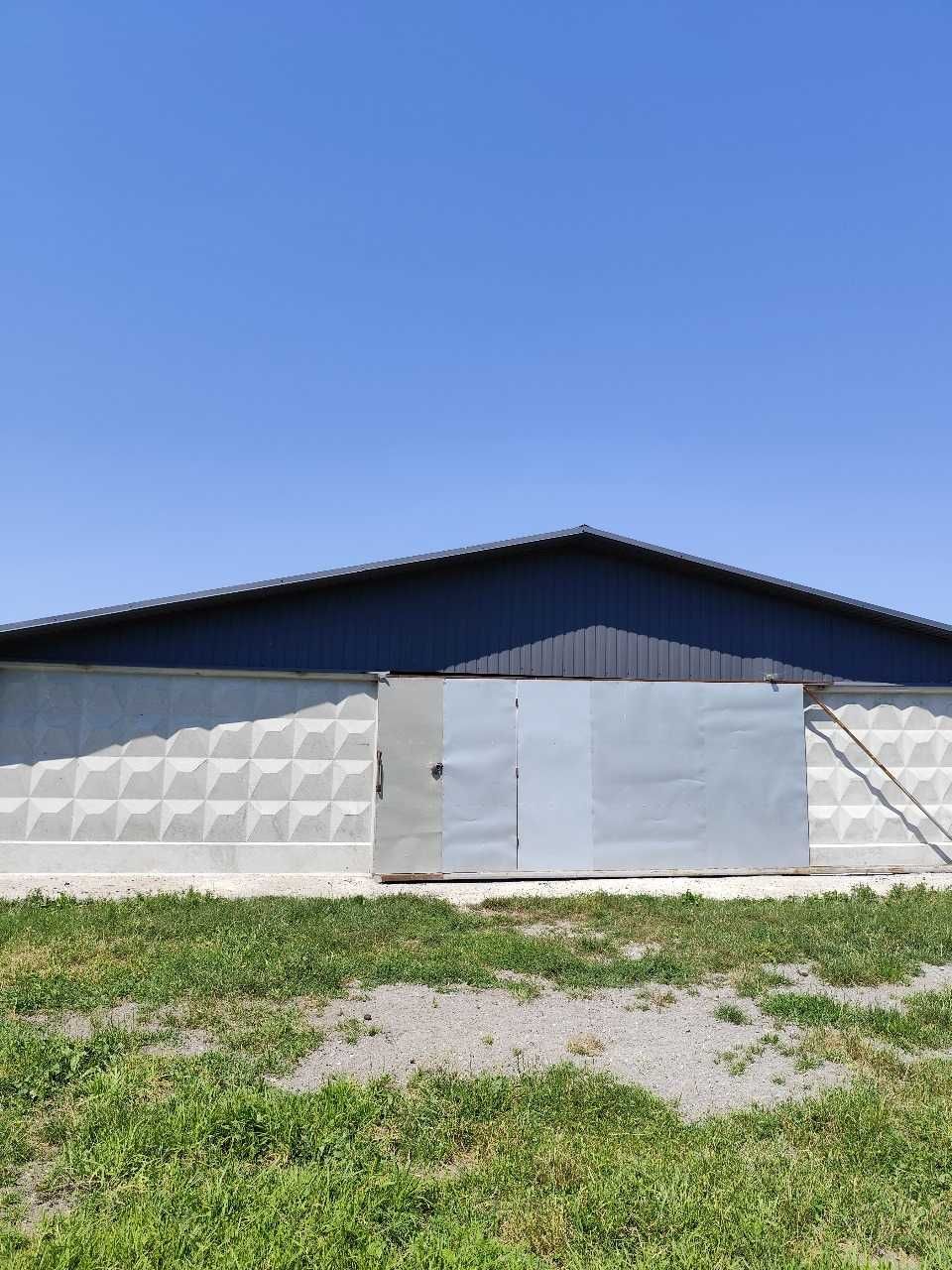 Фото ПЛОЩА - 200 CОТ., ЦІНА - 41 000 $
 у Вінниці