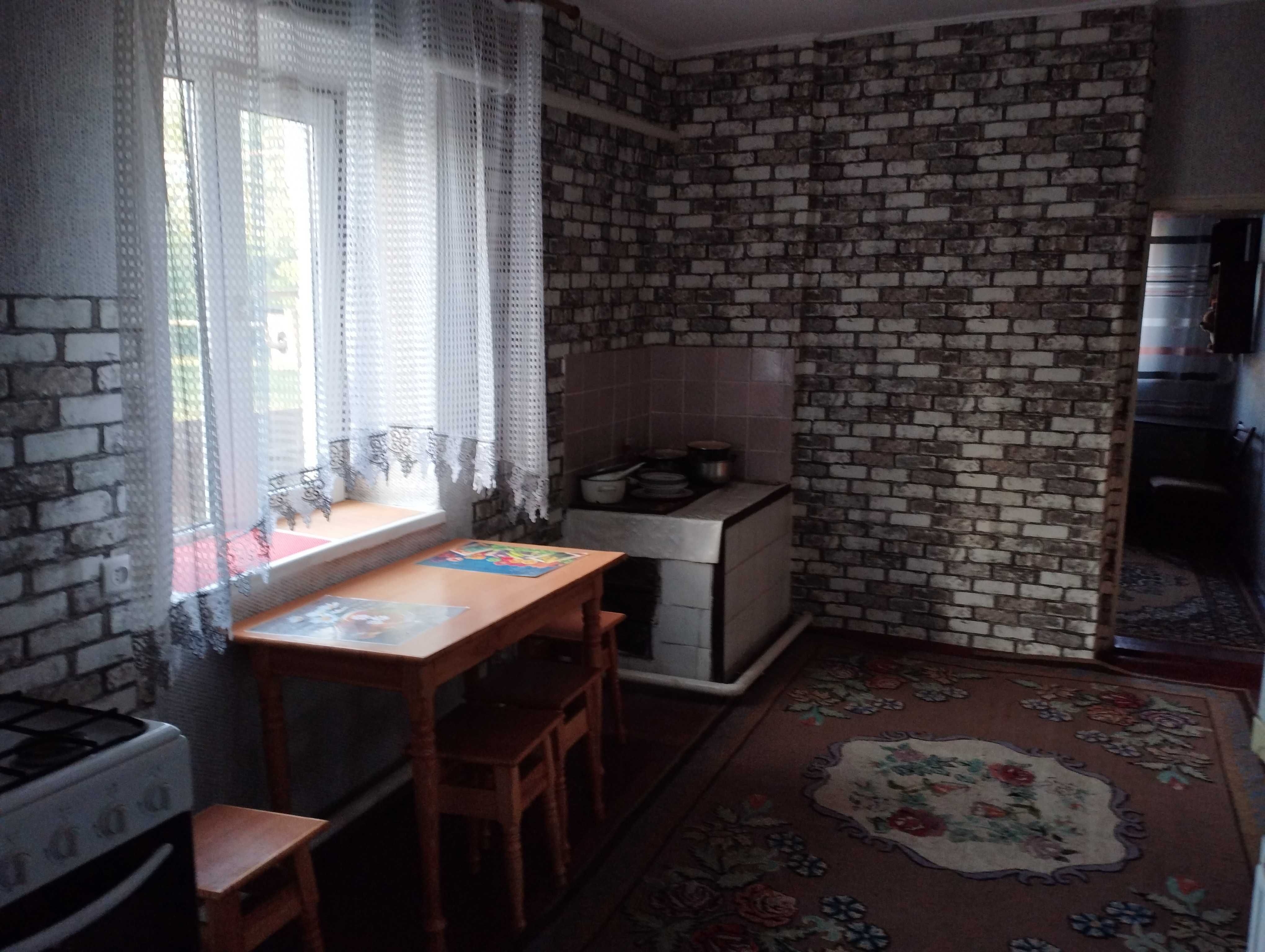 4 КІМ. БУДИНОК, ПЛОЩА - 40 м², ЦІНА - 10 000 $
