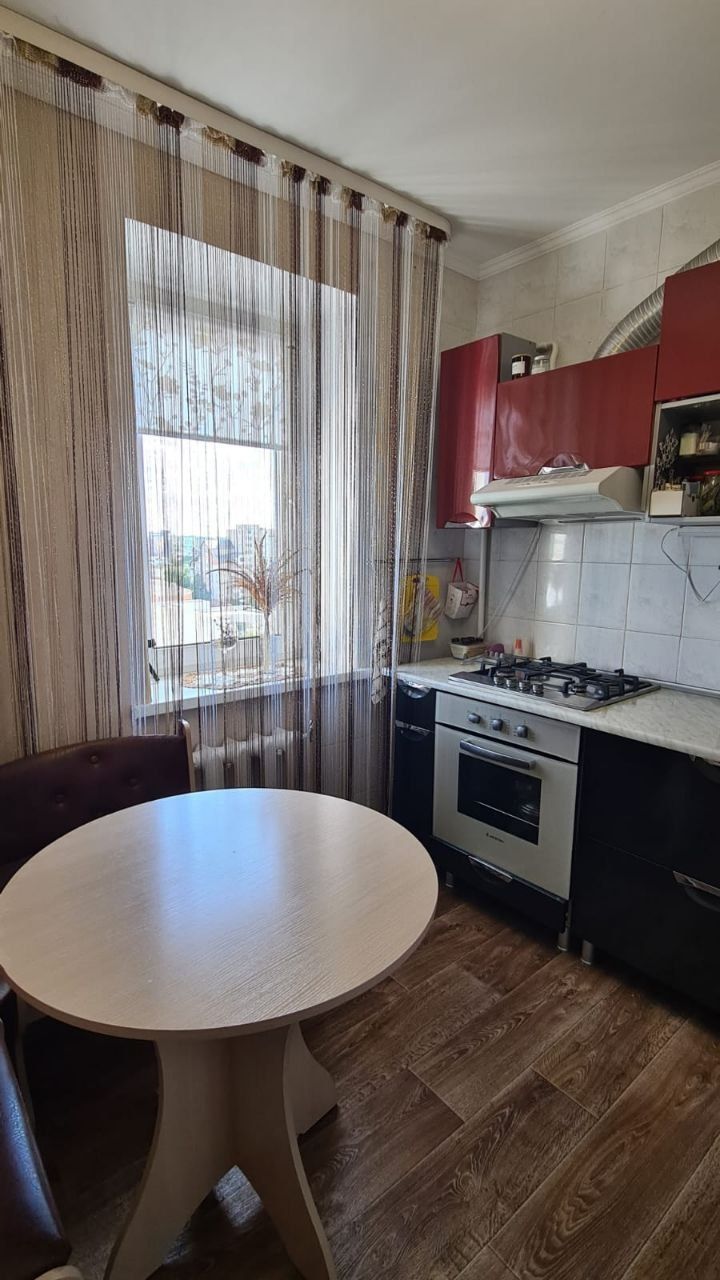 1 КІМ.  КВАРТИРА ПЛОЩА – 36 м², ЦІНА – 56 500$, РАЙОН: Замостянський
