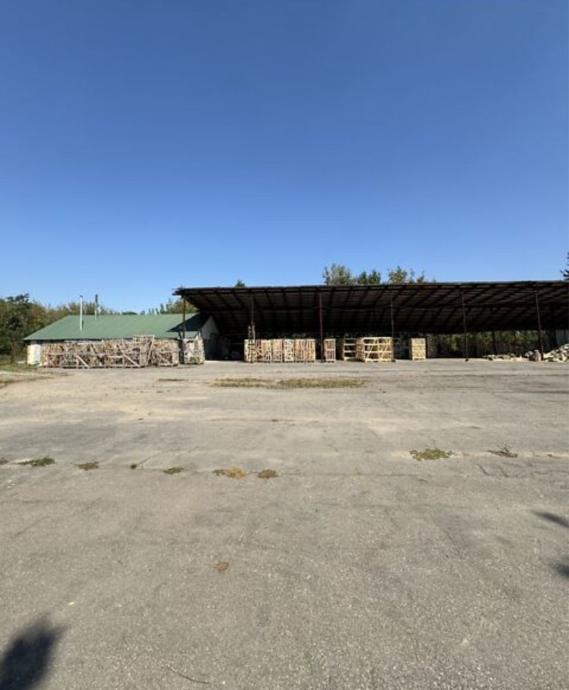 Фото ПЛОЩА - 160 CОТ., ЦІНА - 79 000 $
 у Вінниці