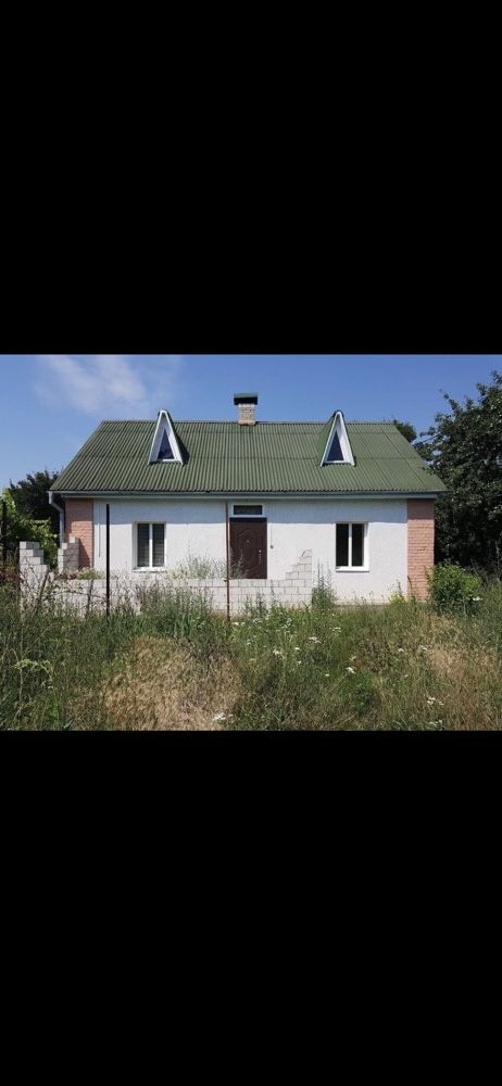 ПЛОЩА - 1000 м², ЦІНА - 963 $
