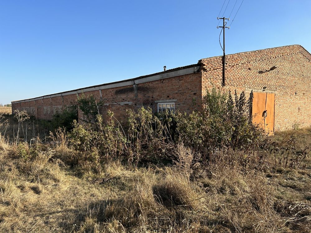 Фото ПЛОЩА - 1800 м², ЦІНА - 149 999 $
 у Вінниці