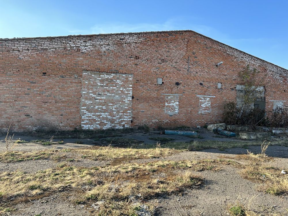 Фото ПЛОЩА - 1800 м², ЦІНА - 149 999 $
 у Вінниці