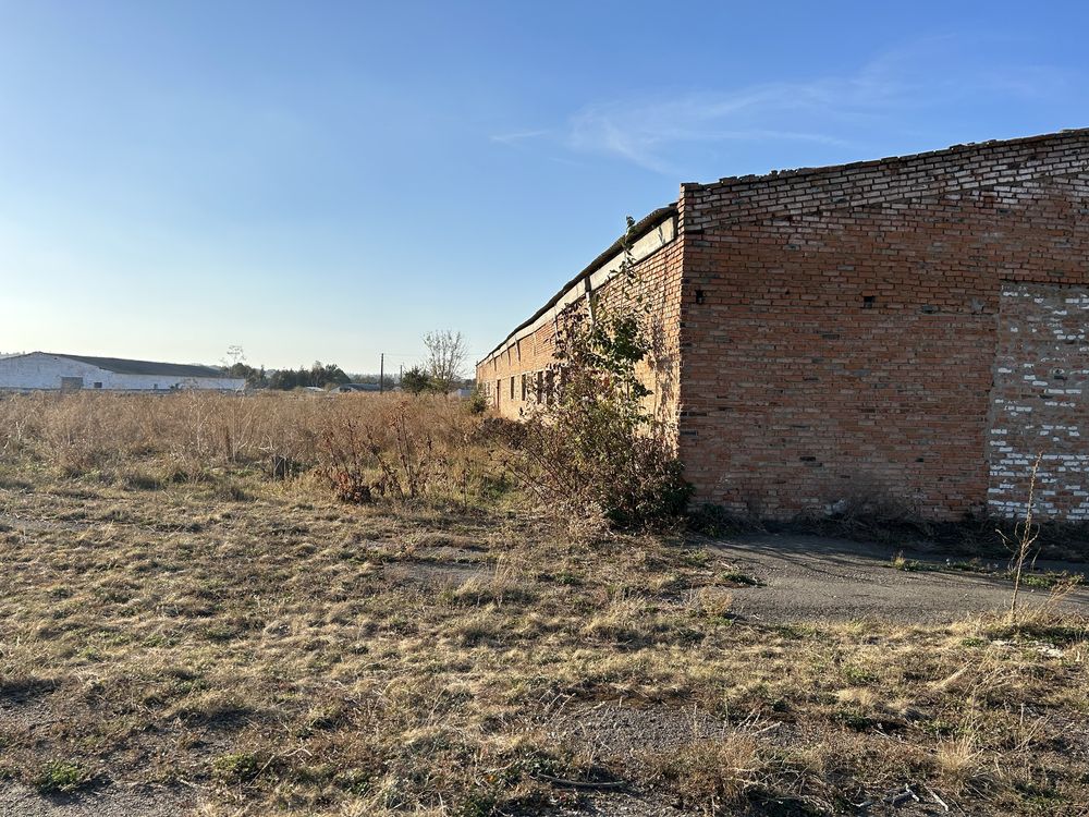 Фото ПЛОЩА - 1800 м², ЦІНА - 149 999 $
 у Вінниці