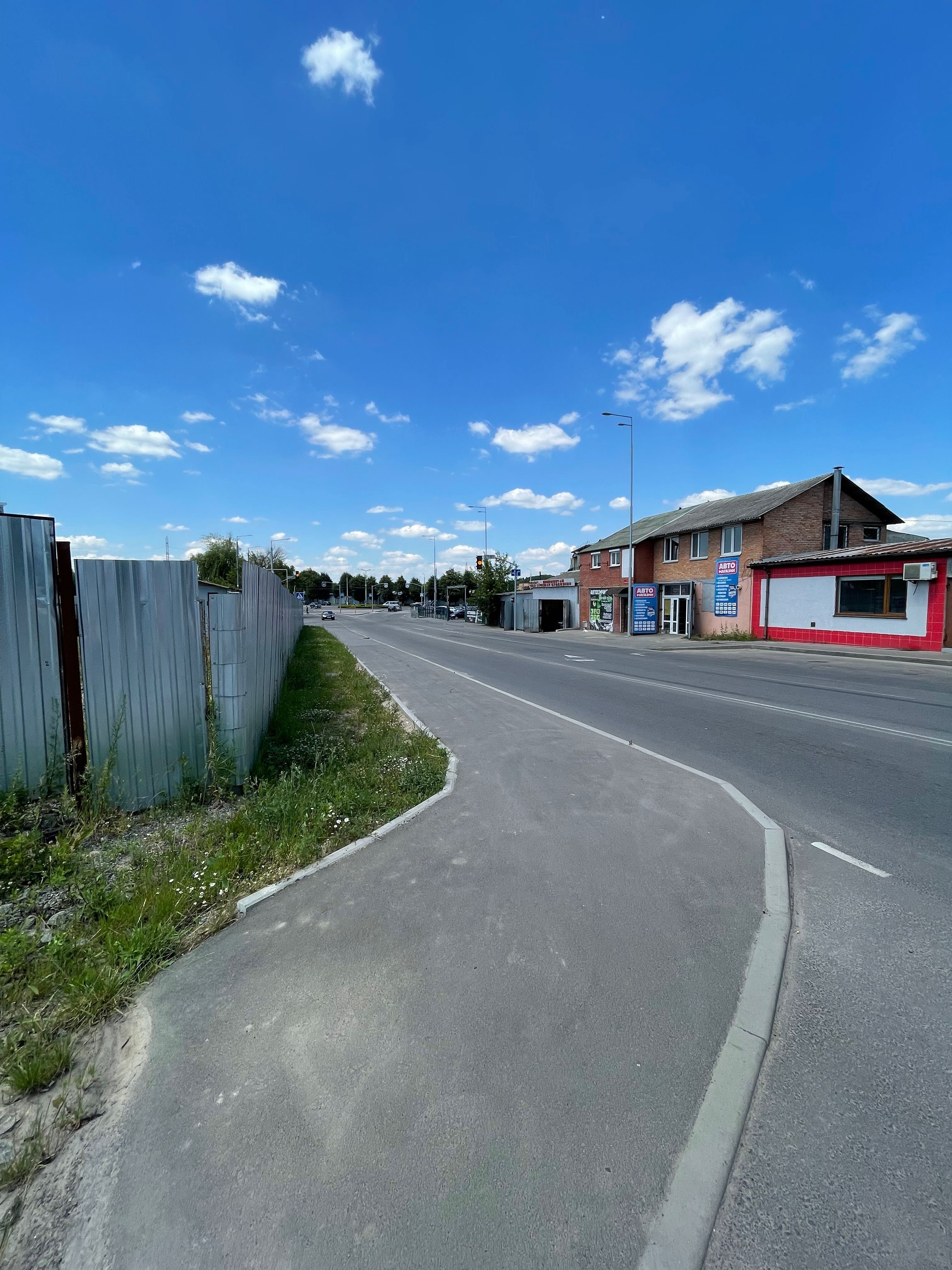 Фото ПЛОЩА - 168 м², ЦІНА - 3 000 $
 у Вінниці