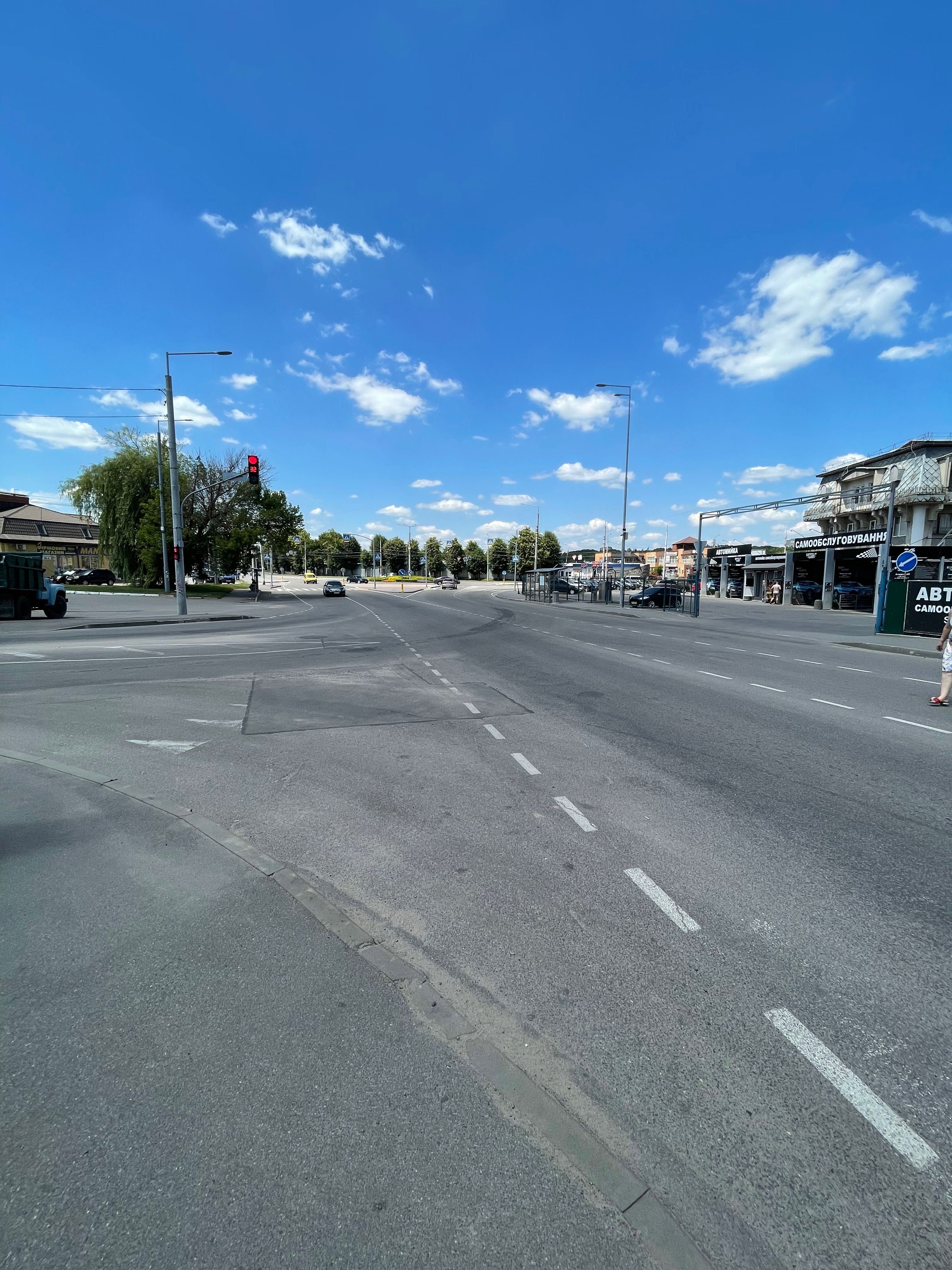 Фото ПЛОЩА - 168 м², ЦІНА - 3 000 $
 у Вінниці