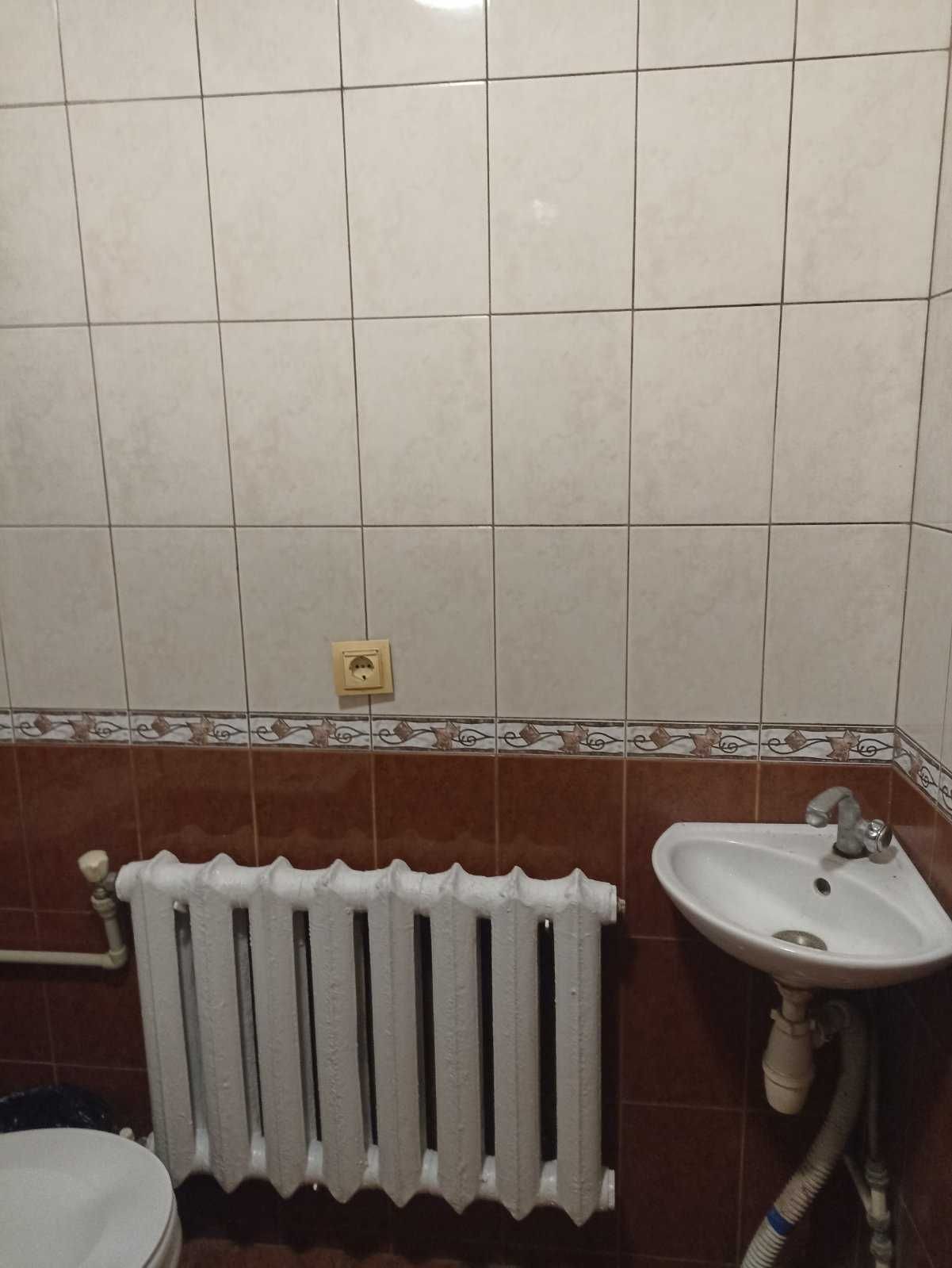 Фото КІМНАТА, ПЛОЩА - 30 м², ЦІНА - 60 $
 у Вінниці