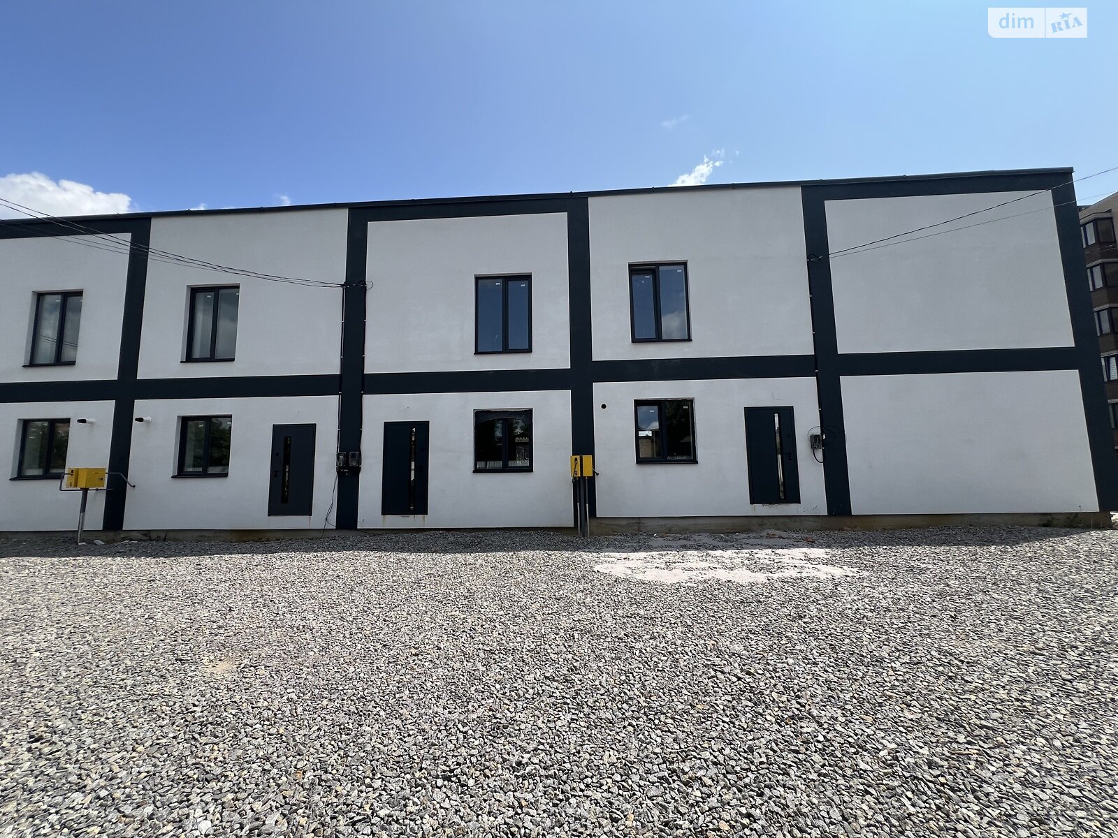 2 КІМ. ТАУНХАУС, ПЛОЩА - 74 м², ЦІНА - 59 990 $
