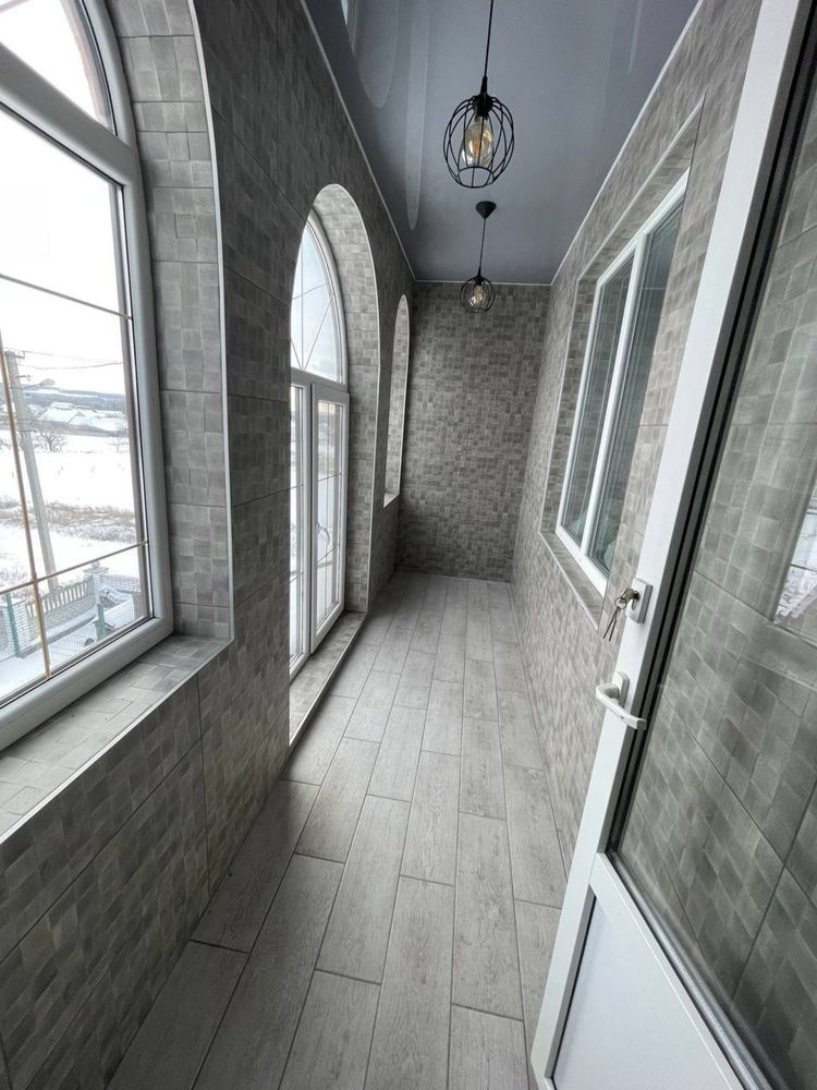 Обʼєкт нерухомості: 10 КІМ. БУДИНОК, ПЛОЩА - 240 м², ЦІНА - 110 000 $
 — HUBTRUST, Вінниця