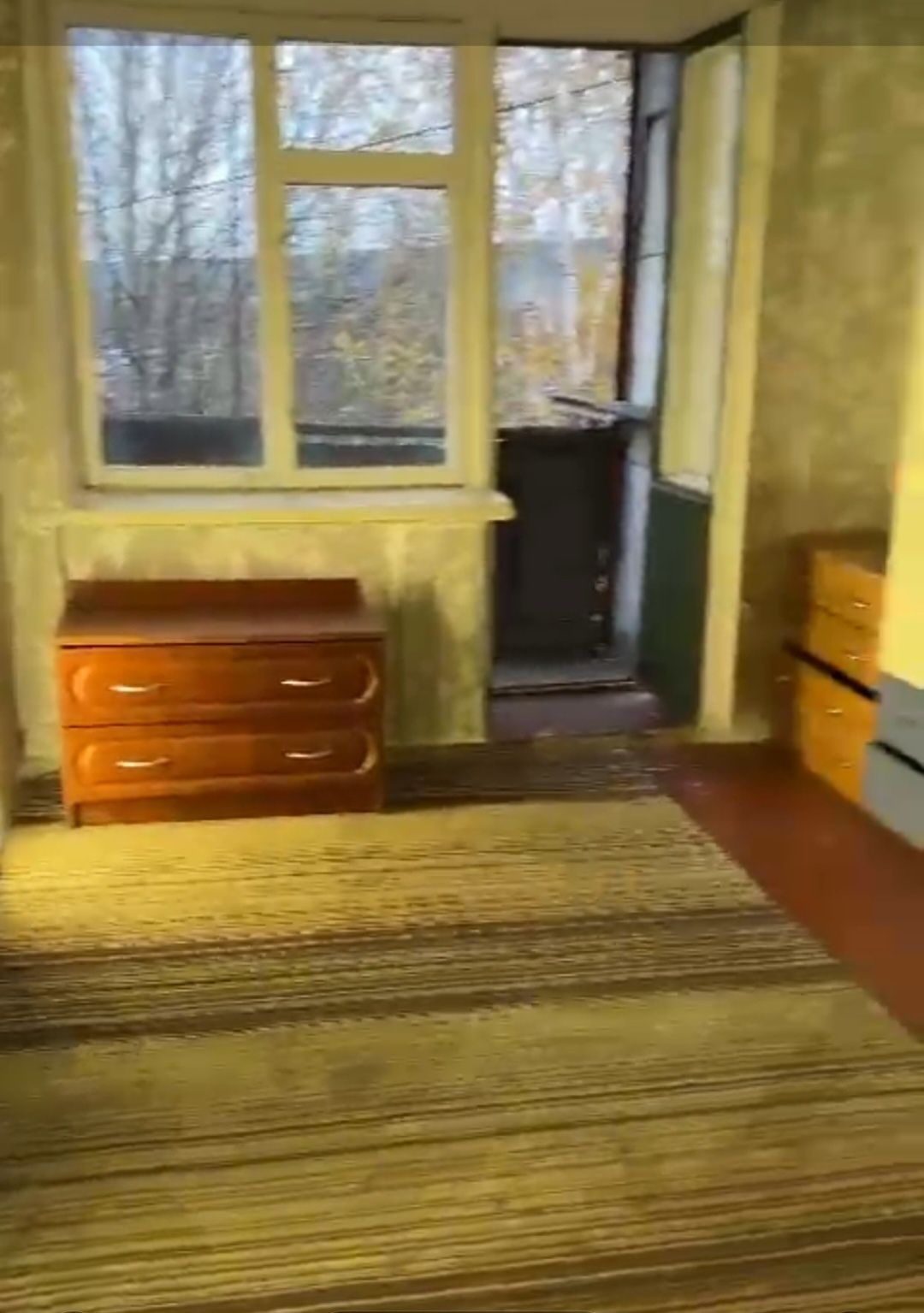 1 КІМ. КВАРТИРА, ПЛОЩА - 32 м², ЦІНА - 101 $
