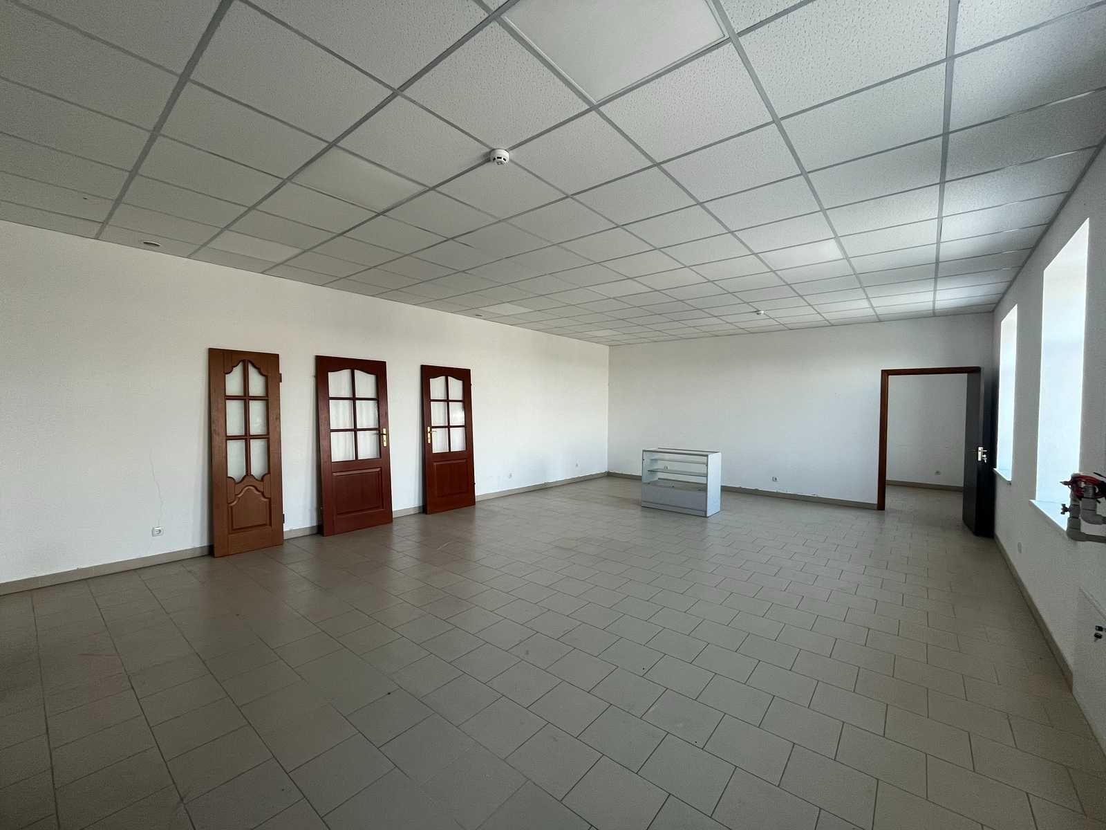 Обʼєкт нерухомості: ПЛОЩА - 240 м², ЦІНА - 842 $
 — HUBTRUST, Вінниця
