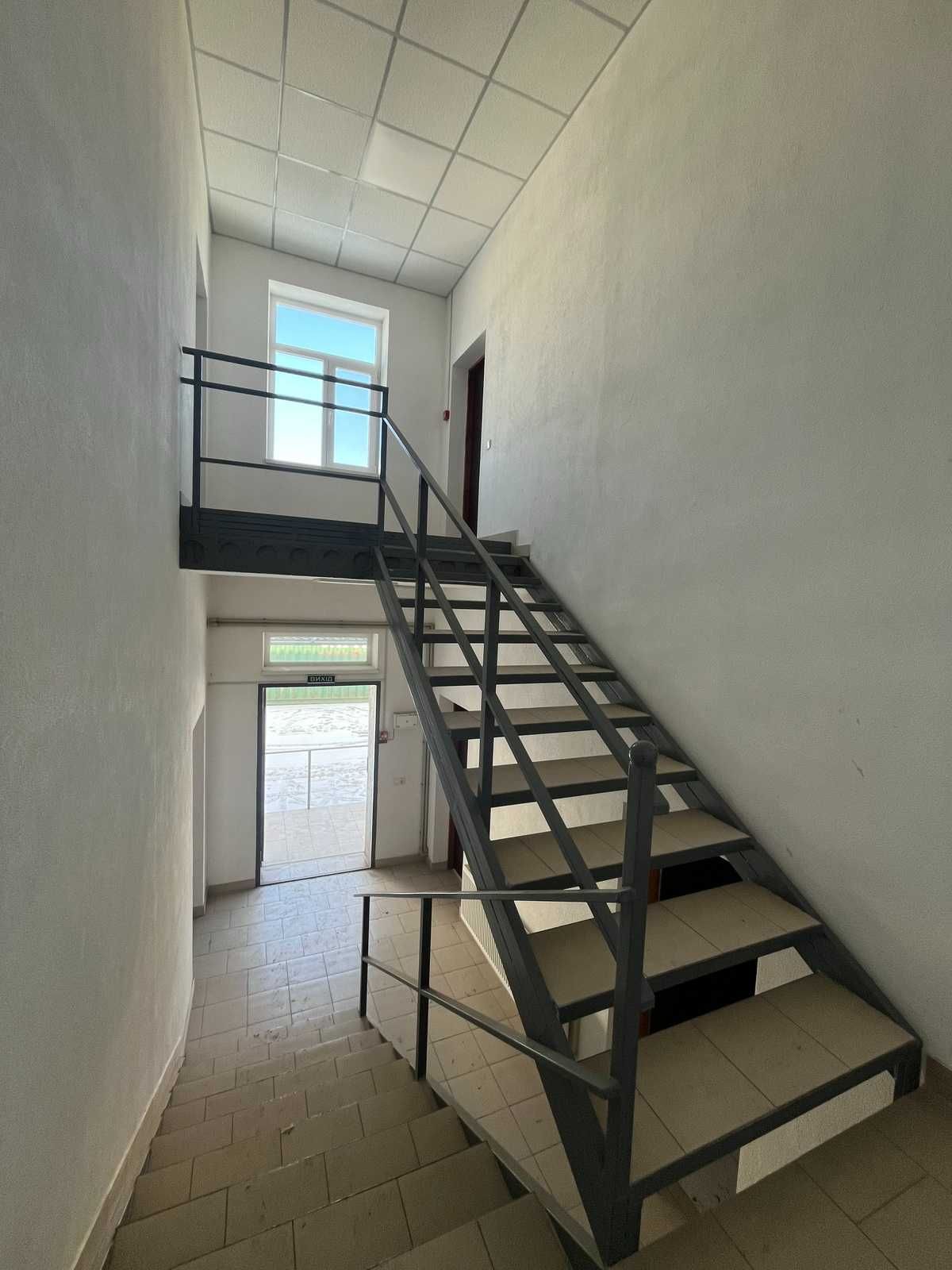 Обʼєкт нерухомості: ПЛОЩА - 240 м², ЦІНА - 842 $
 — HUBTRUST, Вінниця