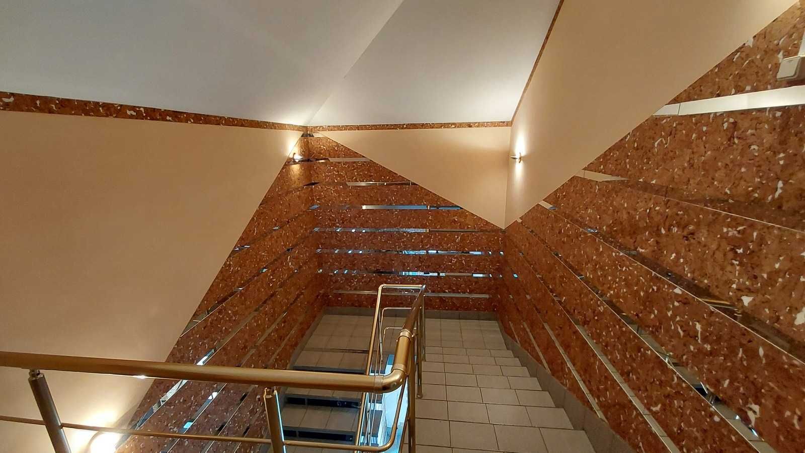Обʼєкт нерухомості: ПЛОЩА - 350 м², ЦІНА - 2 093 $
 — HUBTRUST, Вінниця