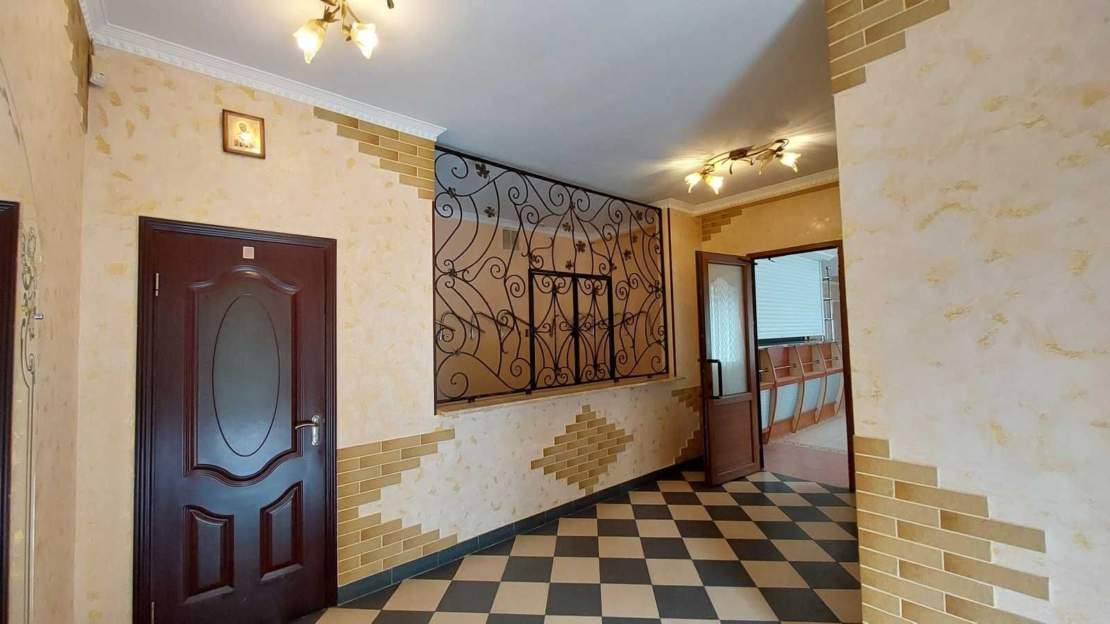 Обʼєкт нерухомості: ПЛОЩА - 260 м², ЦІНА - 2 213 $
 — HUBTRUST, Вінниця