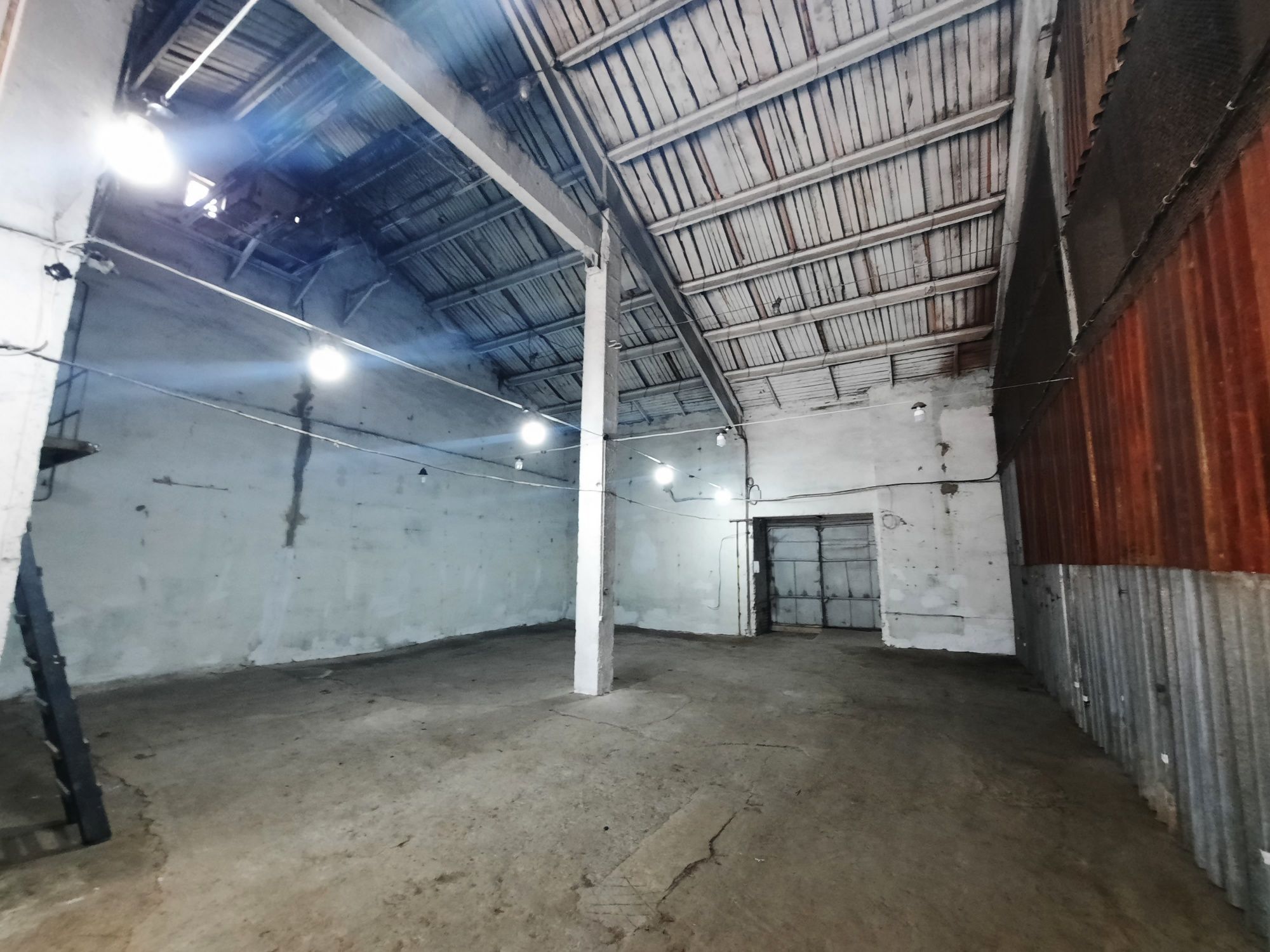 Обʼєкт нерухомості: ПЛОЩА - 243 м², ЦІНА - 806 $
 — HUBTRUST, Вінниця