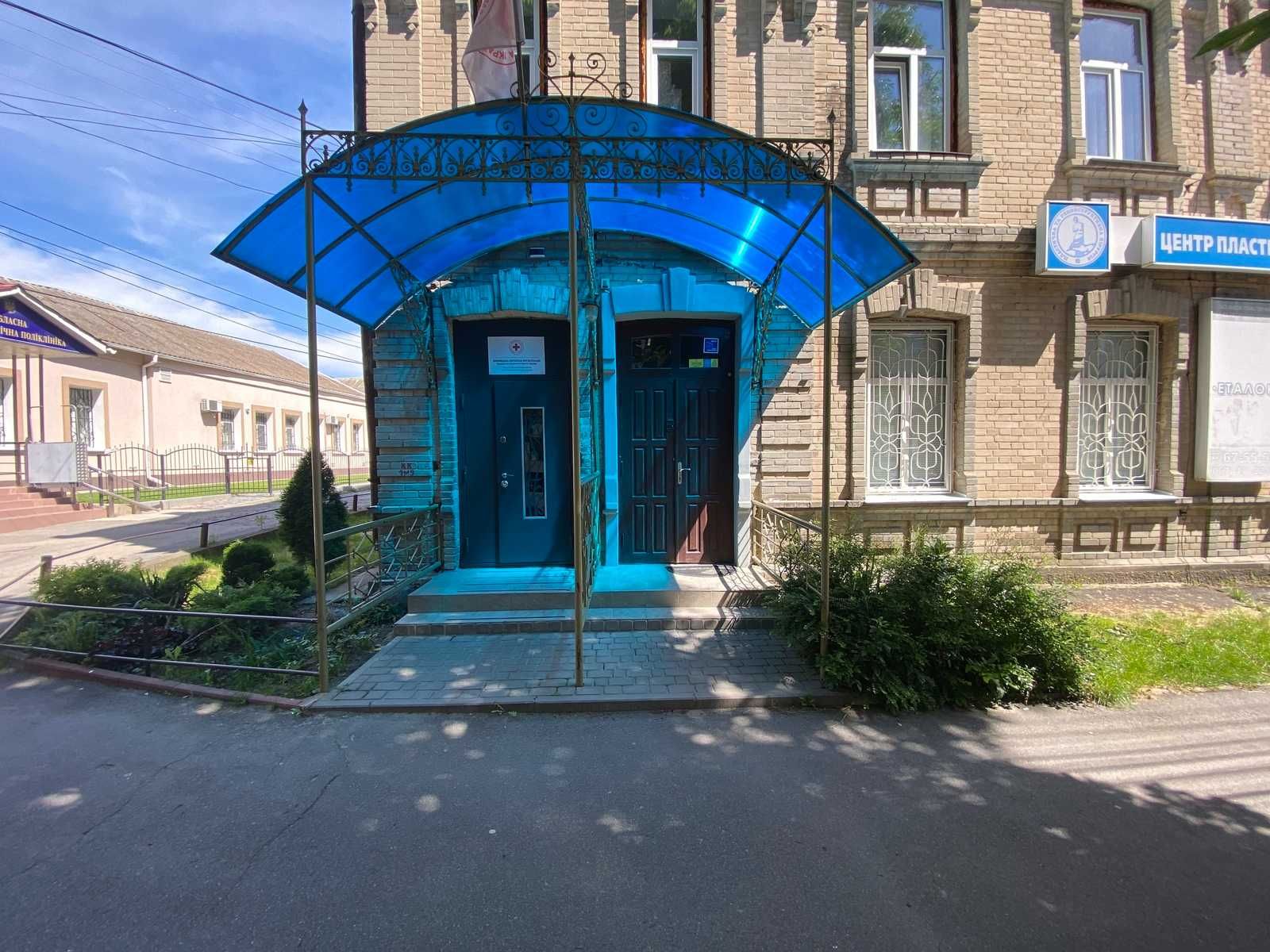 ПЛОЩА - 127 м², ЦІНА - 1 222 $

