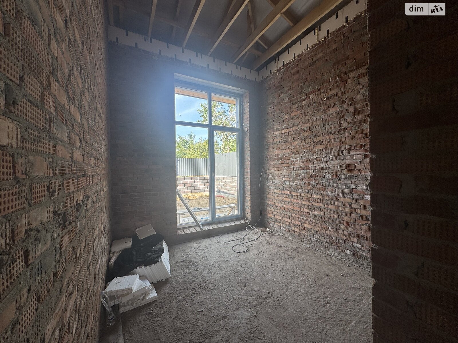 Обʼєкт нерухомості: 4 КІМ. БУДИНОК, ПЛОЩА - 120 м², ЦІНА - 205 000 $
, 1-й пр. Березовий  — HUBTRUST, Вінниця