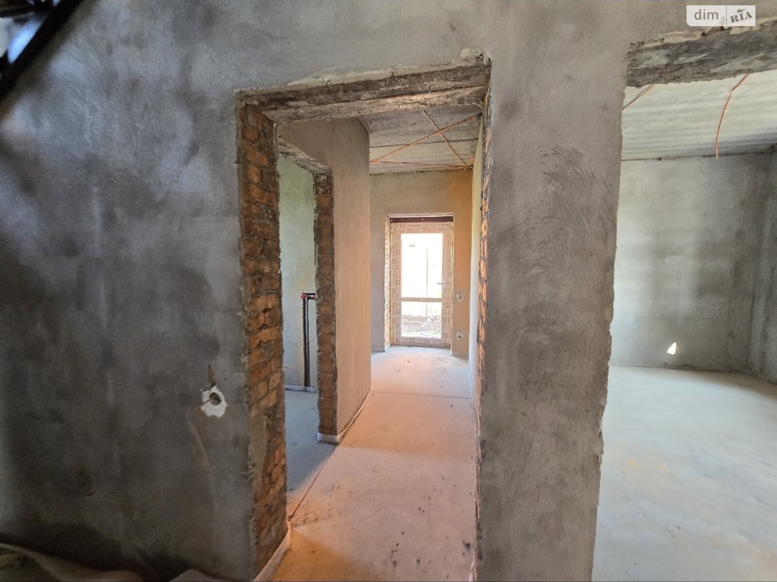 Обʼєкт нерухомості: 5 КІМ. БУДИНОК, ПЛОЩА - 141 м², ЦІНА - 94 000 $
, 3-й пров. Східний — HUBTRUST, Вінниця
