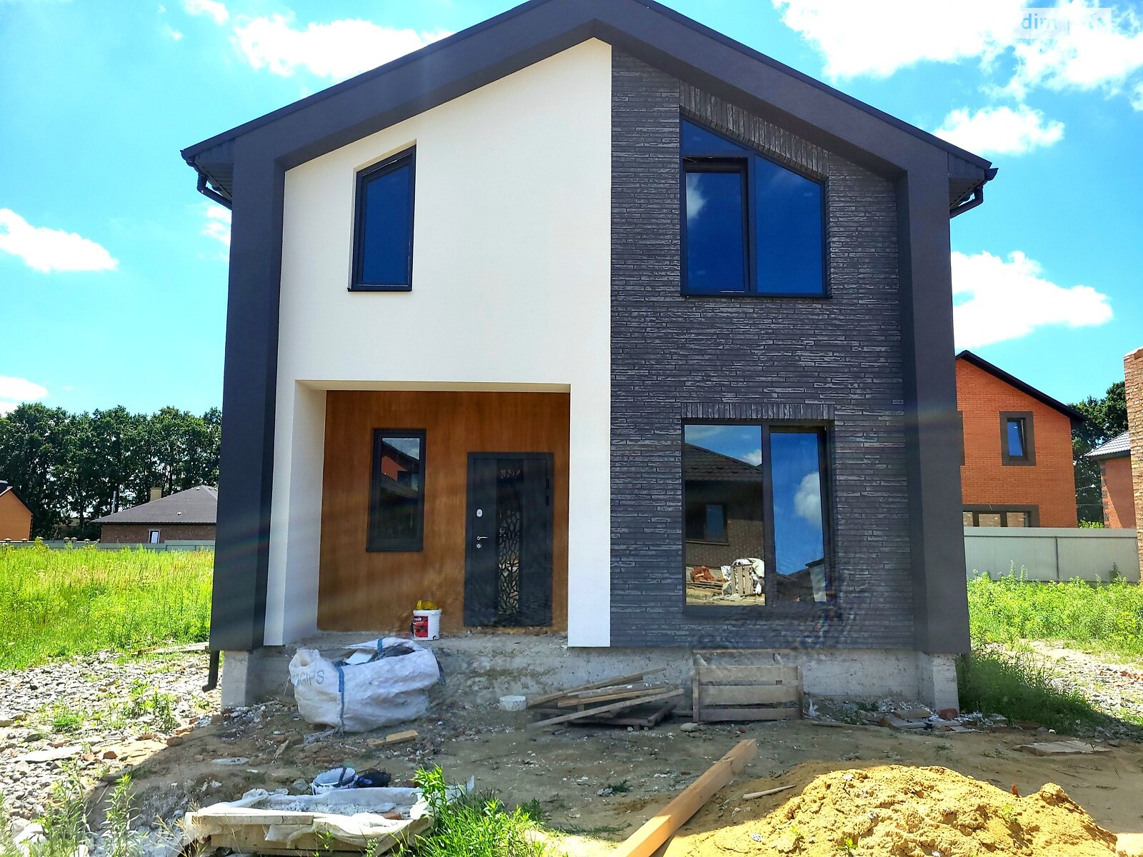 Обʼєкт нерухомості: 3 КІМ. БУДИНОК, ПЛОЩА - 120 м², ЦІНА - 93 000 $
 — HUBTRUST, Вінниця