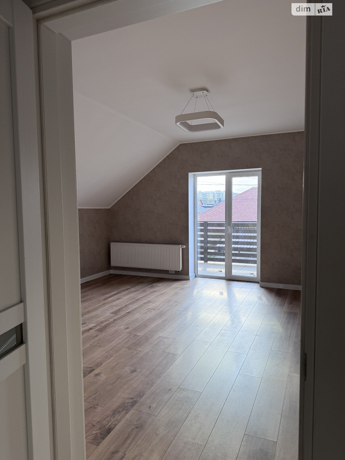 Обʼєкт нерухомості: 4 КІМ. БУДИНОК, ПЛОЩА - 188 м², ЦІНА - 140 000 $
, вул. Драй-Хмари(Затишна) — HUBTRUST, Вінниця