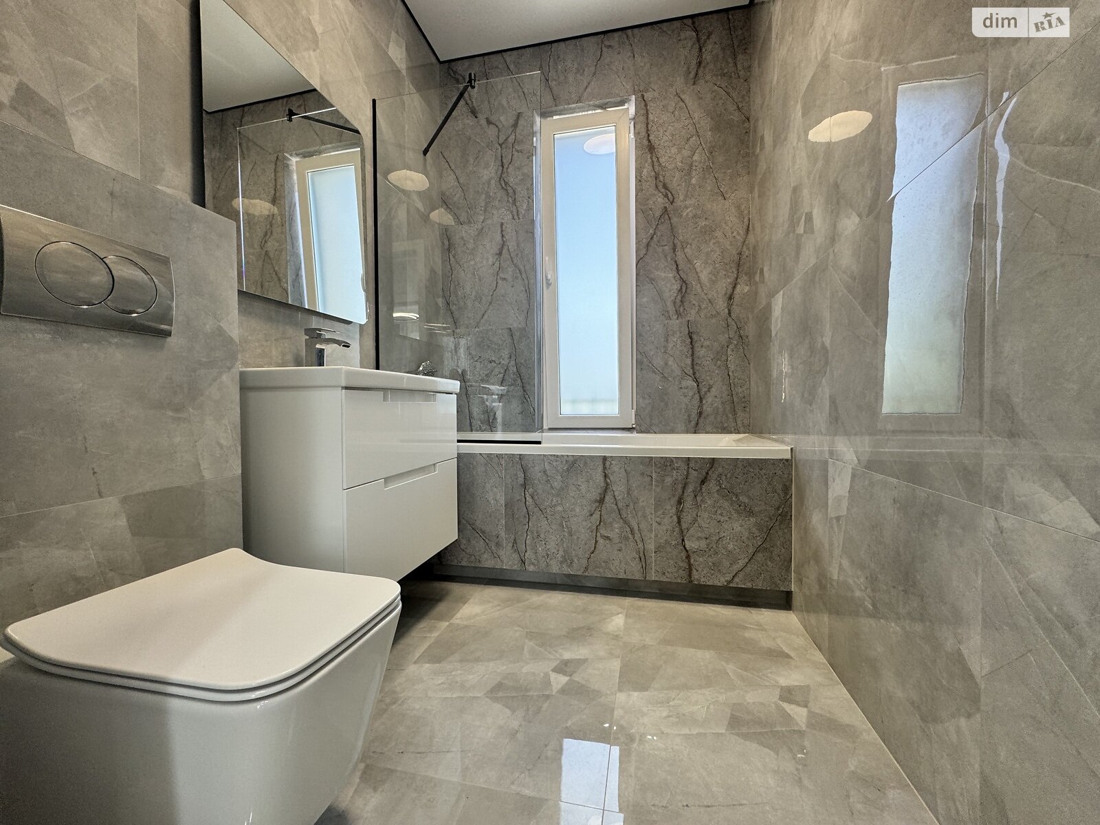 Обʼєкт нерухомості: 2 КІМ. ТАУНХАУС, ПЛОЩА - 74 м², ЦІНА - 88 000 $
 — HUBTRUST, Вінниця
