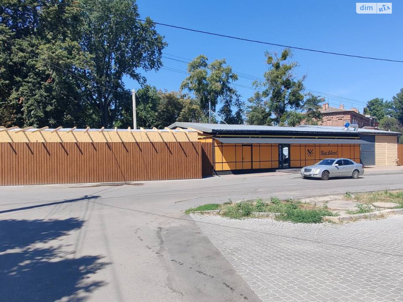Обʼєкт нерухомості: ПЛОЩА - 300 м², ЦІНА - 900 000 $
, вул. Стрілецька — HUBTRUST, Вінниця