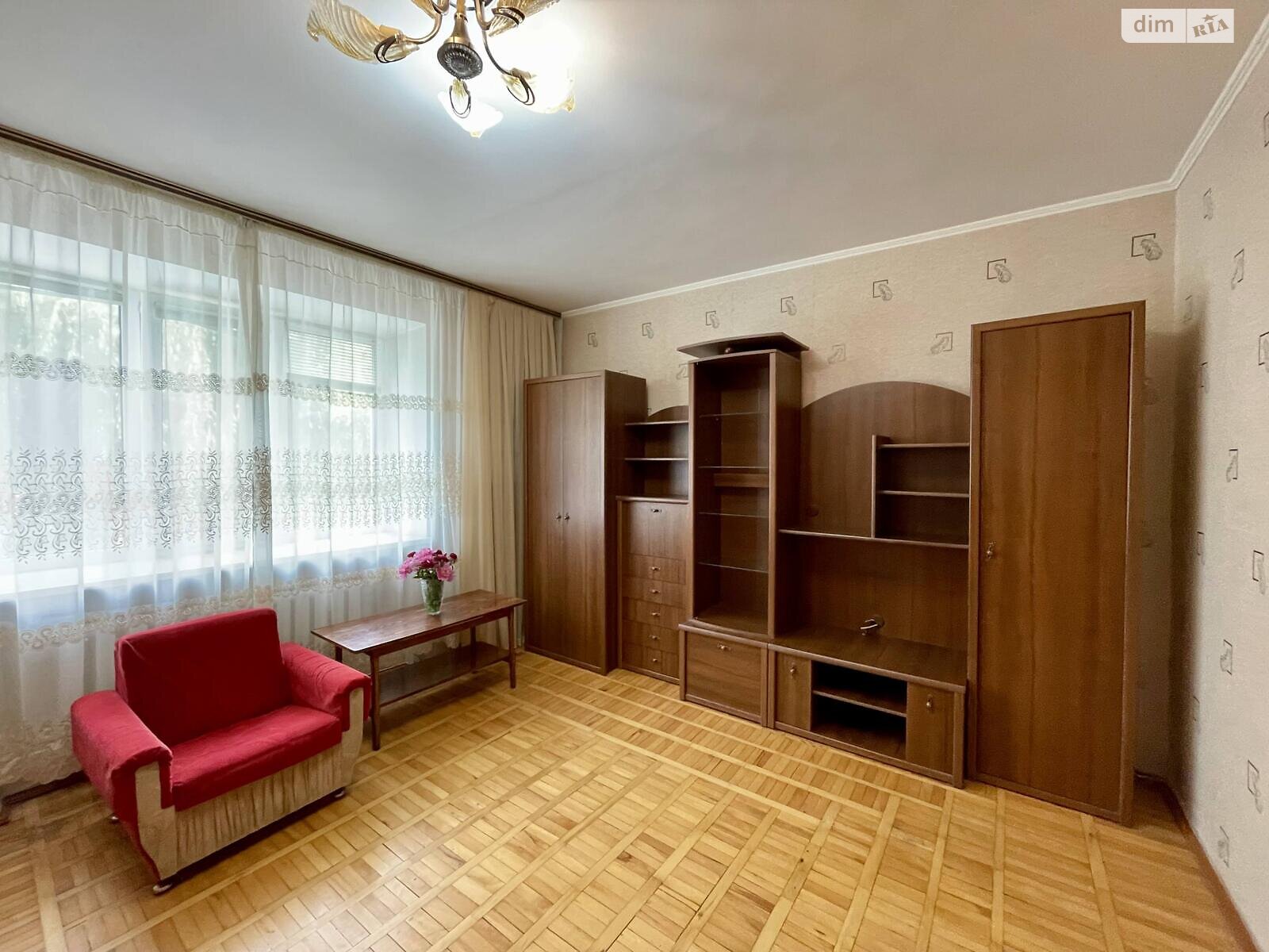 2 КІМ. КВАРТИРА, ПЛОЩА - 49.2 м², ЦІНА - 11 500 $
, просп. Коцюбинського