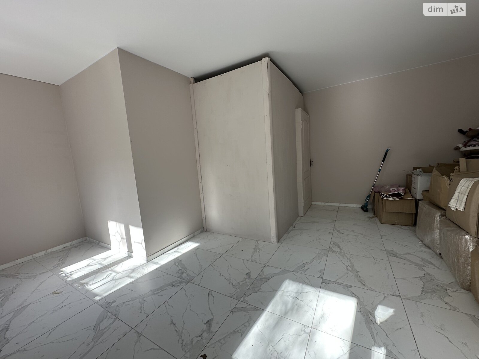 Обʼєкт нерухомості: ПЛОЩА - 20 м², ЦІНА - 250 $
, вул. Київська — HUBTRUST, Вінниця