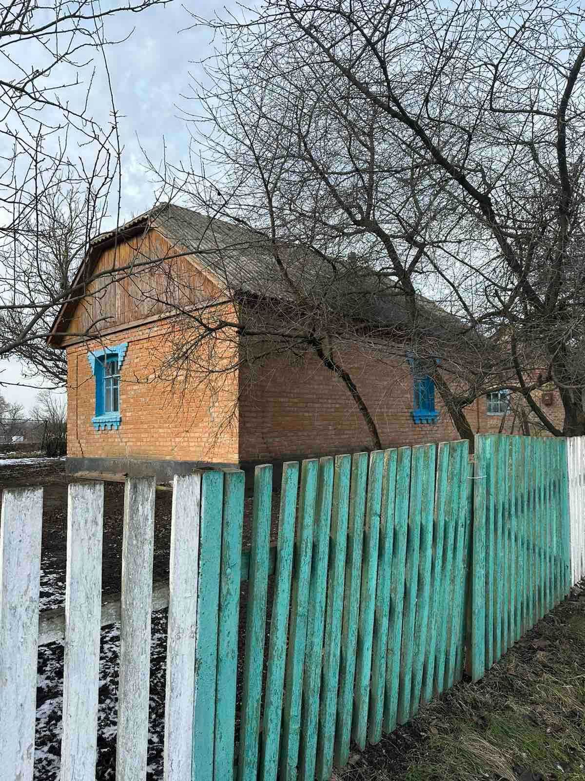 4 КІМ. БУДИНОК, ПЛОЩА - 60 м², ЦІНА - 8 500 $
