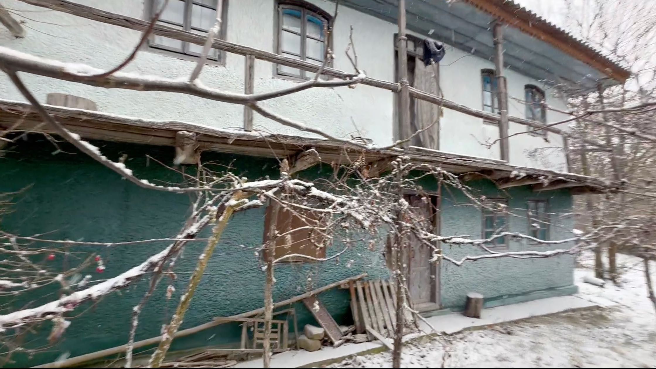 4 КІМ. БУДИНОК, ПЛОЩА - 72 м², ЦІНА - 9 500 $
