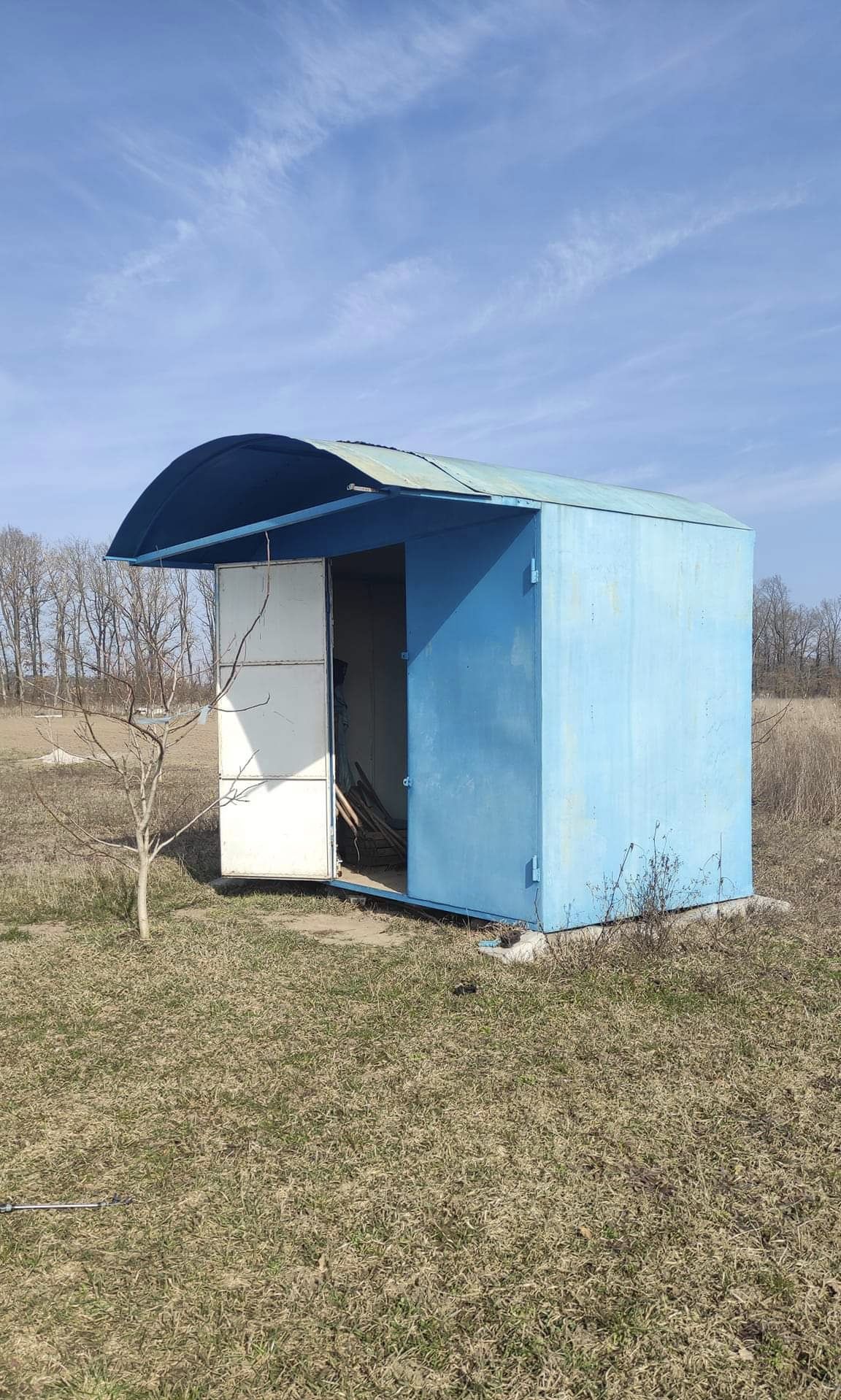 ПЛОЩА - 20 CОТ., ЦІНА - 5 500 $
