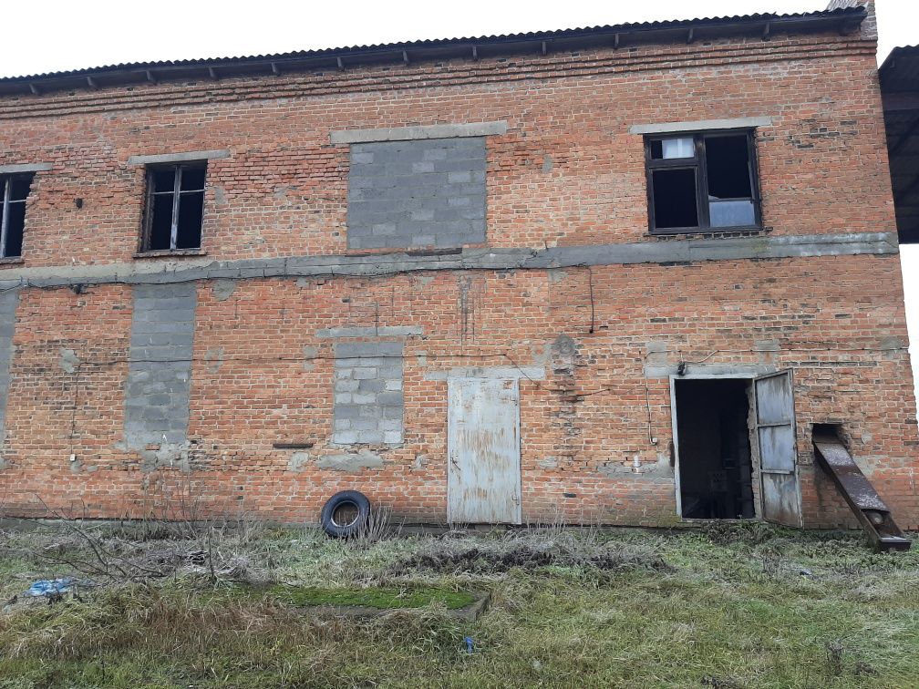 Обʼєкт нерухомості: ПЛОЩА - 300 м², ЦІНА - 15 000 $
 — HUBTRUST, Вінниця