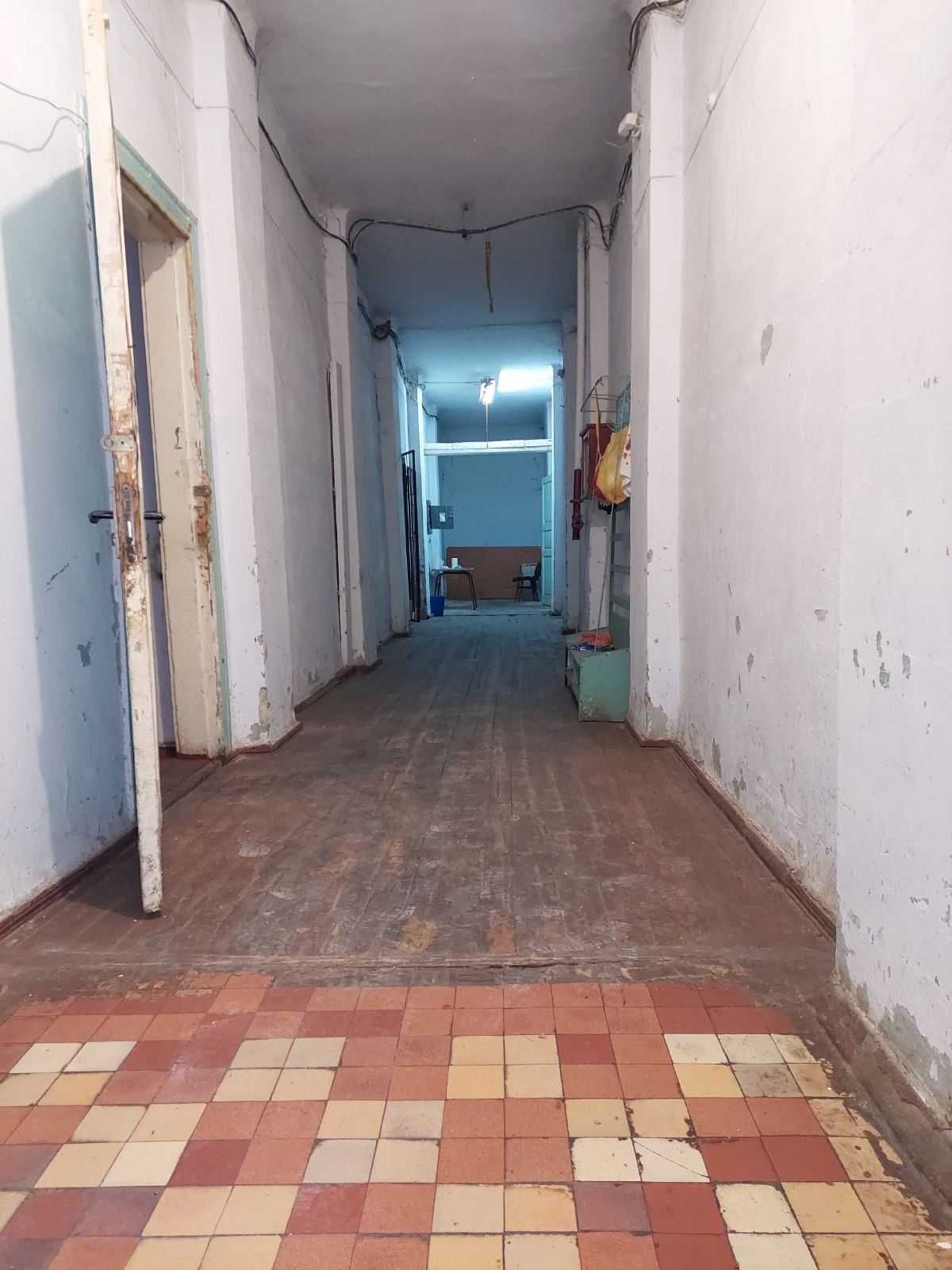Обʼєкт нерухомості: ПЛОЩА - 342 м², ЦІНА - 722 $
 — HUBTRUST, Вінниця
