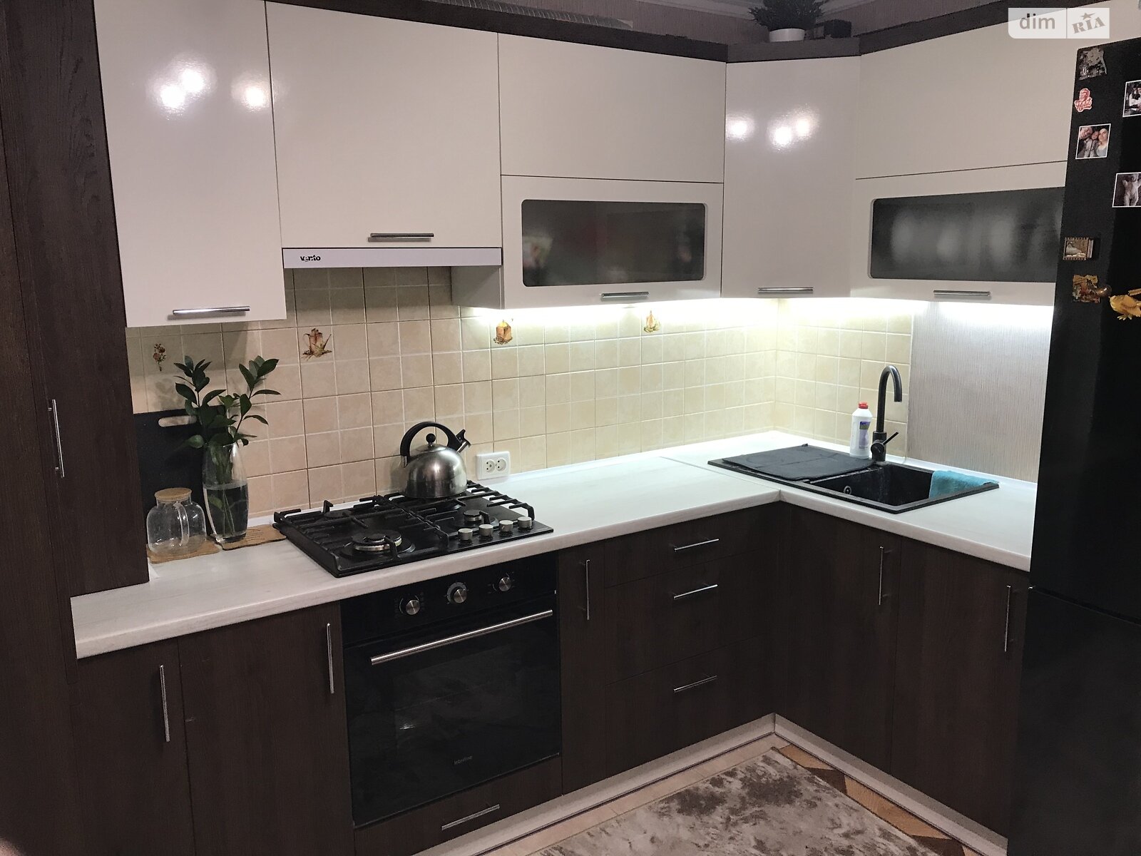 Обʼєкт нерухомості: 2 КІМ. КВАРТИРА, ПЛОЩА - 53 м², ЦІНА - 37 000 $
, вул. Героїв Майдану(Леніна) — HUBTRUST, Вінниця