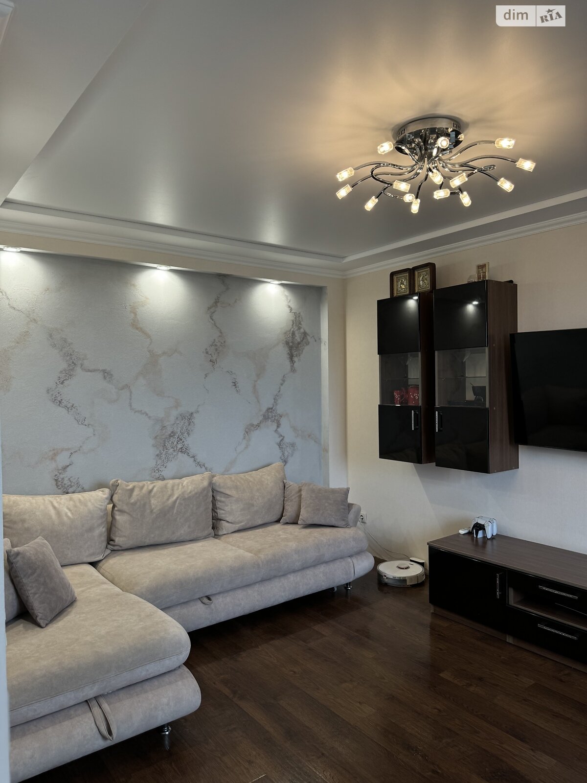 Обʼєкт нерухомості: 2 КІМ. КВАРТИРА, ПЛОЩА - 51 м², ЦІНА - 95 000 $
, просп. Космонавтів — HUBTRUST, Вінниця