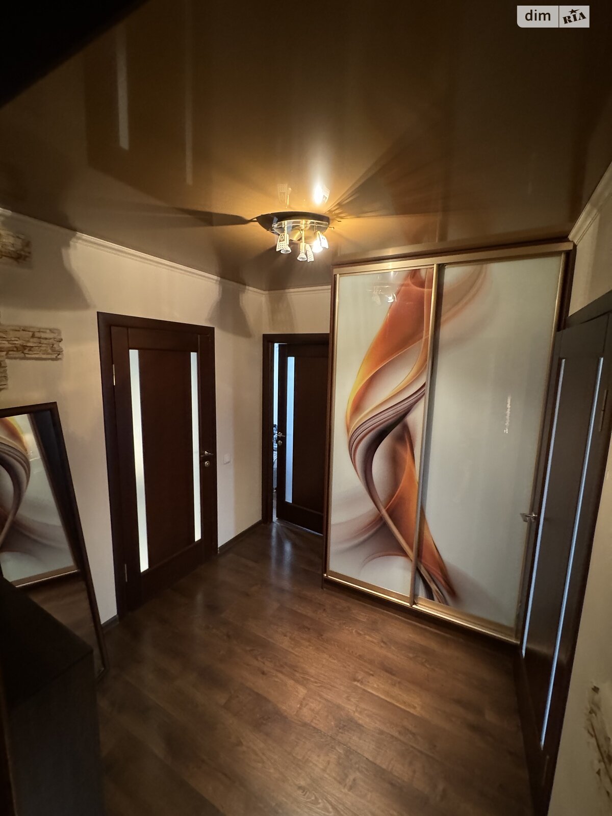 Обʼєкт нерухомості: 2 КІМ. КВАРТИРА, ПЛОЩА - 51 м², ЦІНА - 95 000 $
, просп. Космонавтів — HUBTRUST, Вінниця