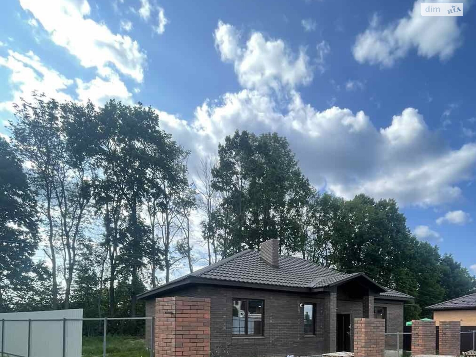 3 КІМ. БУДИНОК, ПЛОЩА - 95 м², ЦІНА - 90 000 $
, вул. Прибережна