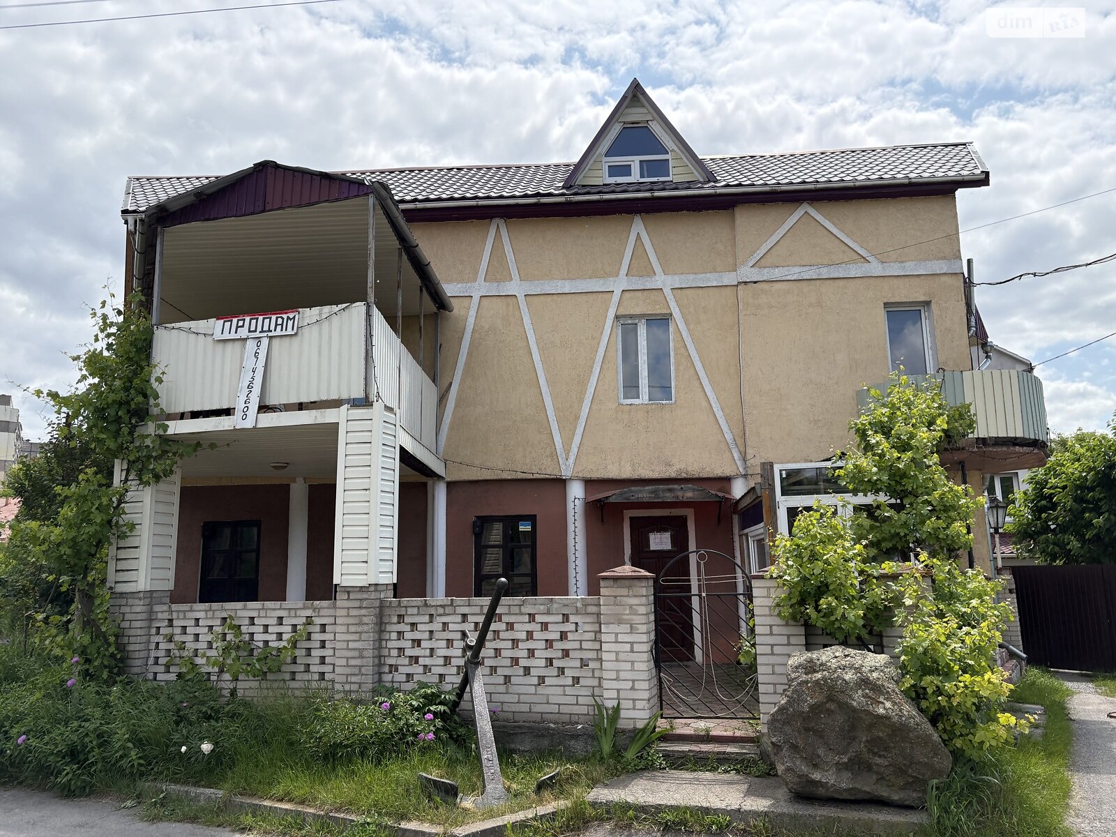 4 КІМ. БУДИНОК, ПЛОЩА - 202 м², ЦІНА - 65 000 $
