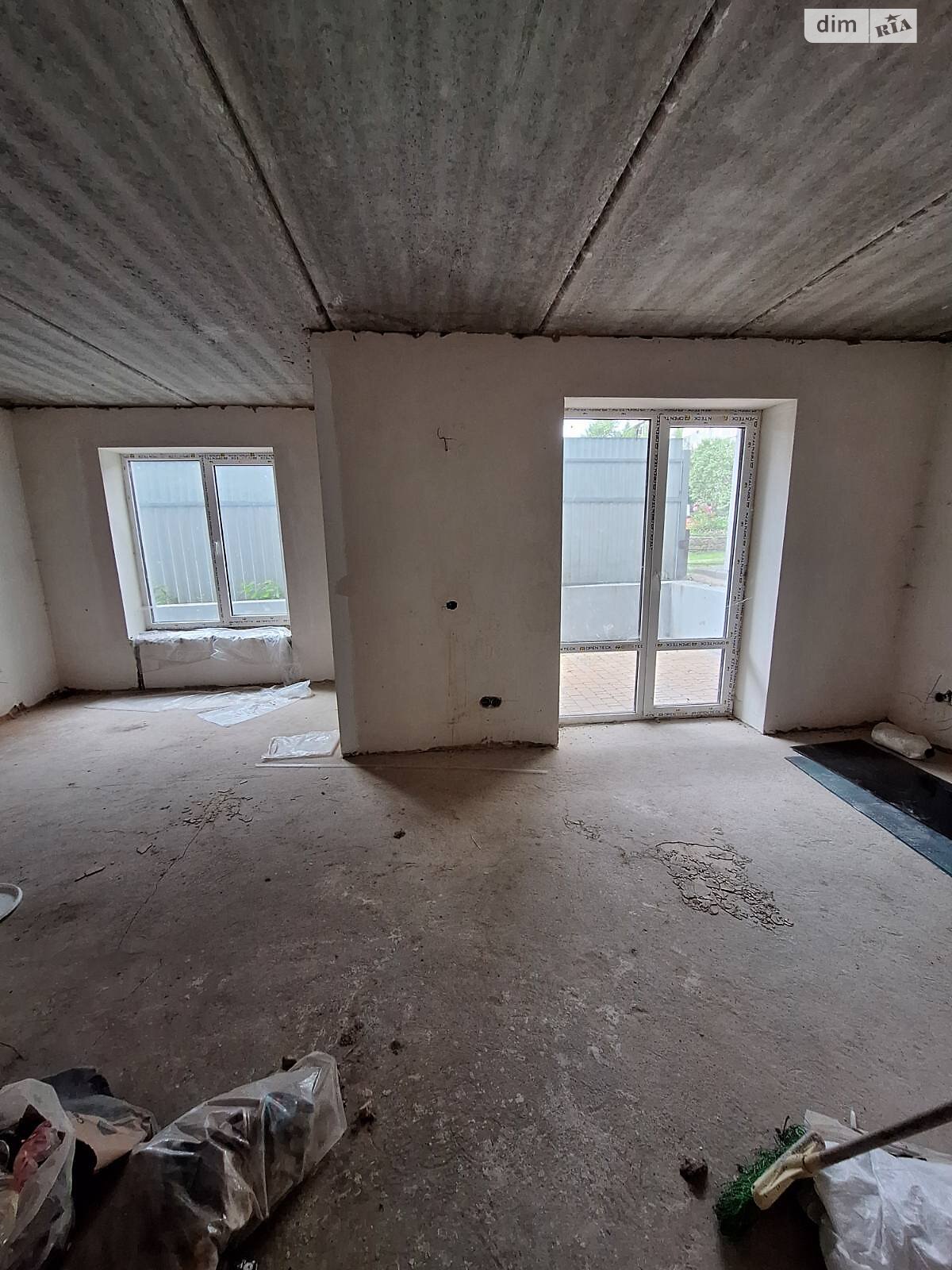 Обʼєкт нерухомості: ПЛОЩА - 70 м², ЦІНА - 75 000 $
, пров. Наскрізний — HUBTRUST, Вінниця