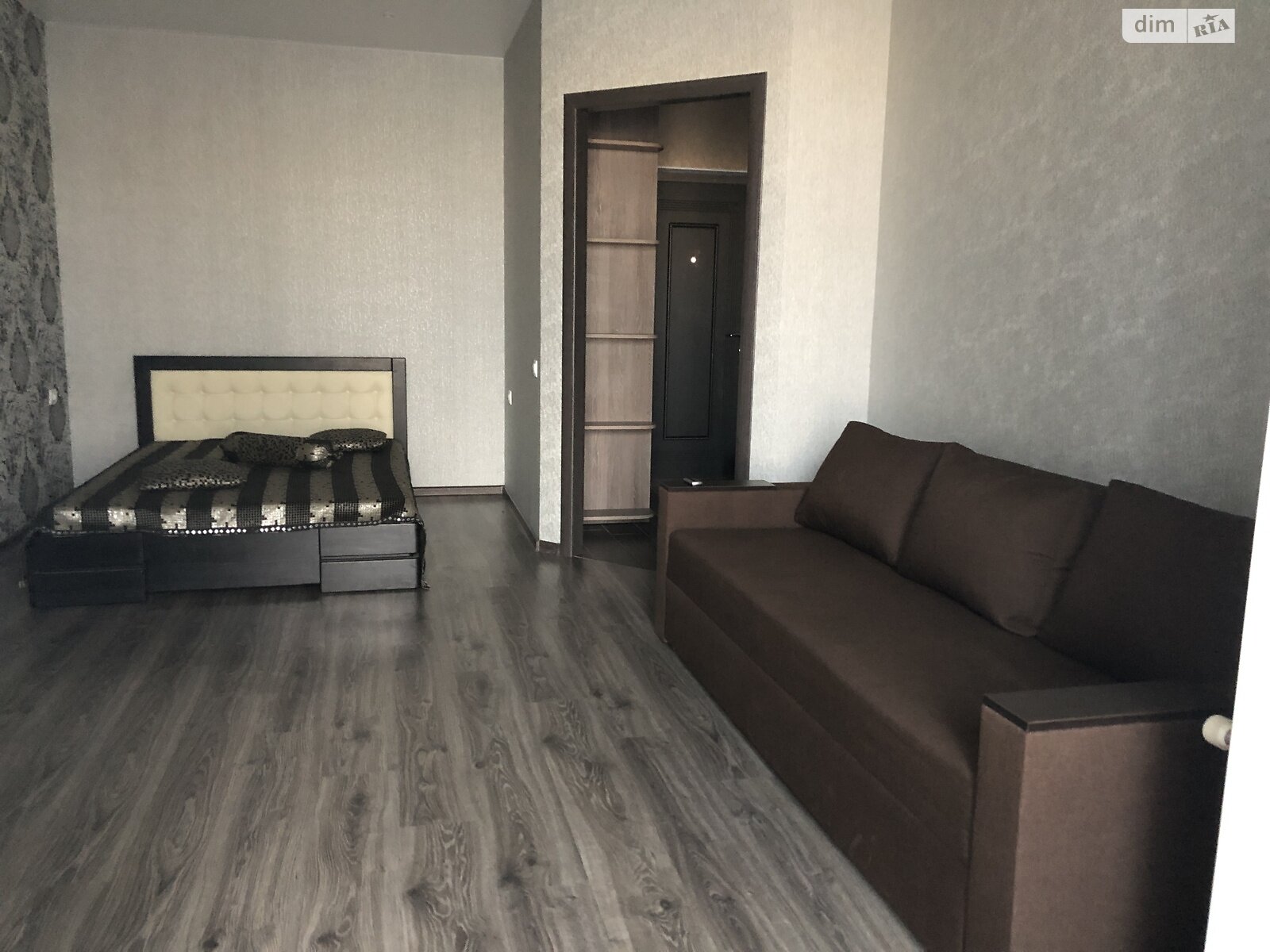 1 КІМ. КВАРТИРА, ПЛОЩА - 45.7 м², ЦІНА - 14 000 $
, вул. Келецька