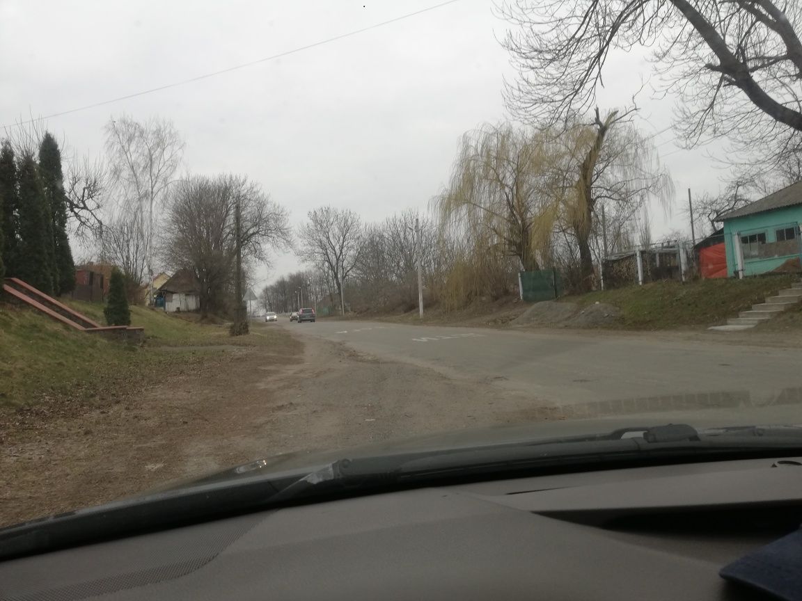ПЛОЩА - 14 CОТ., ЦІНА - 14 000 $
