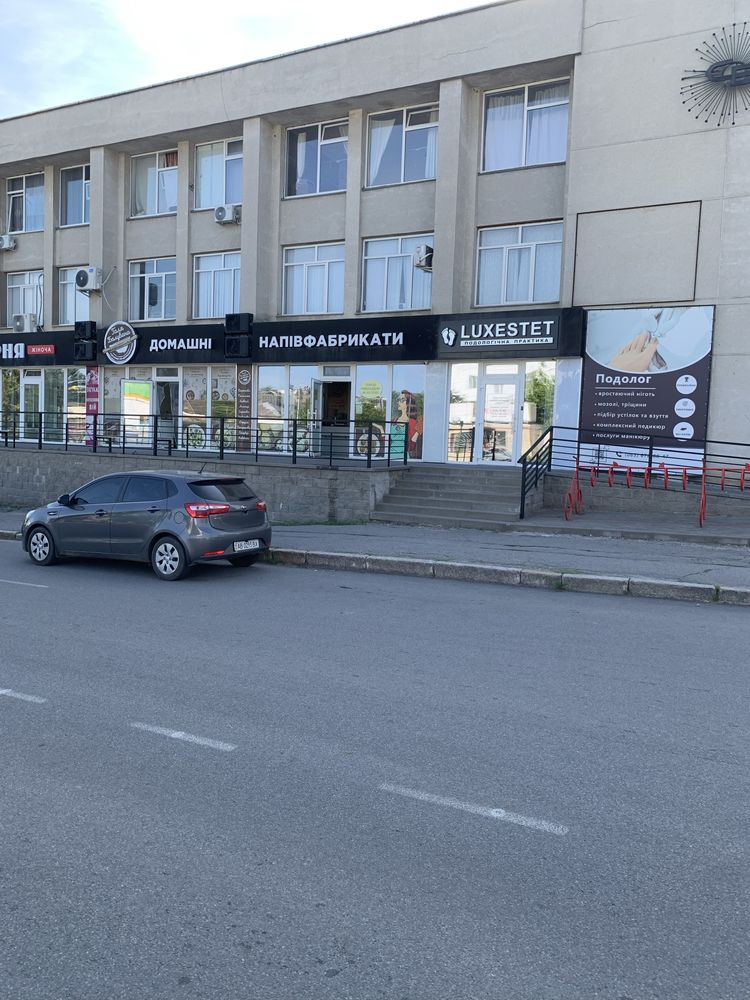 ПЛОЩА - 12 м², ЦІНА - 4 $
