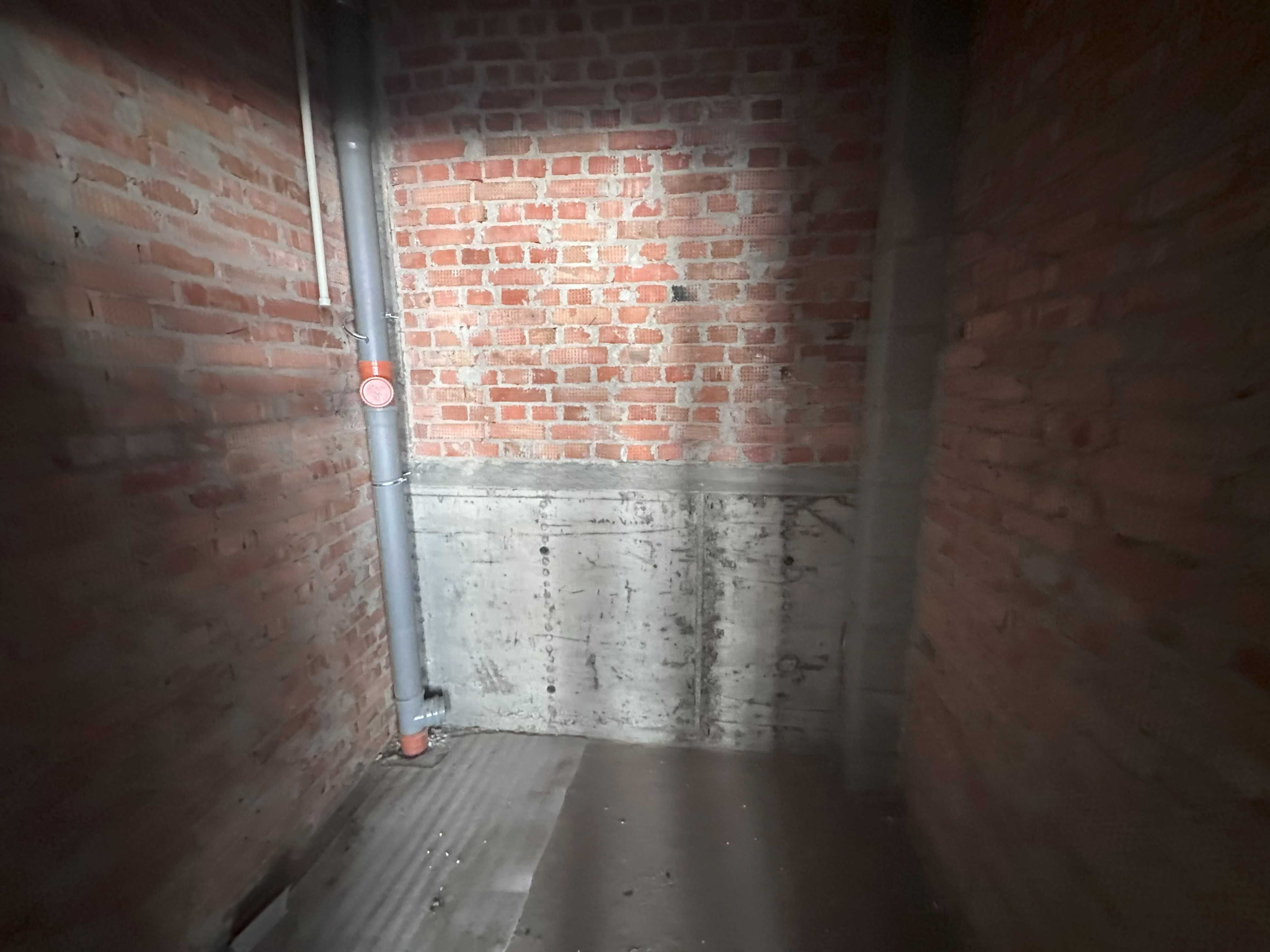 Обʼєкт нерухомості: ПЛОЩА - 180 м², ЦІНА - 2 591 $
 — HUBTRUST, Вінниця
