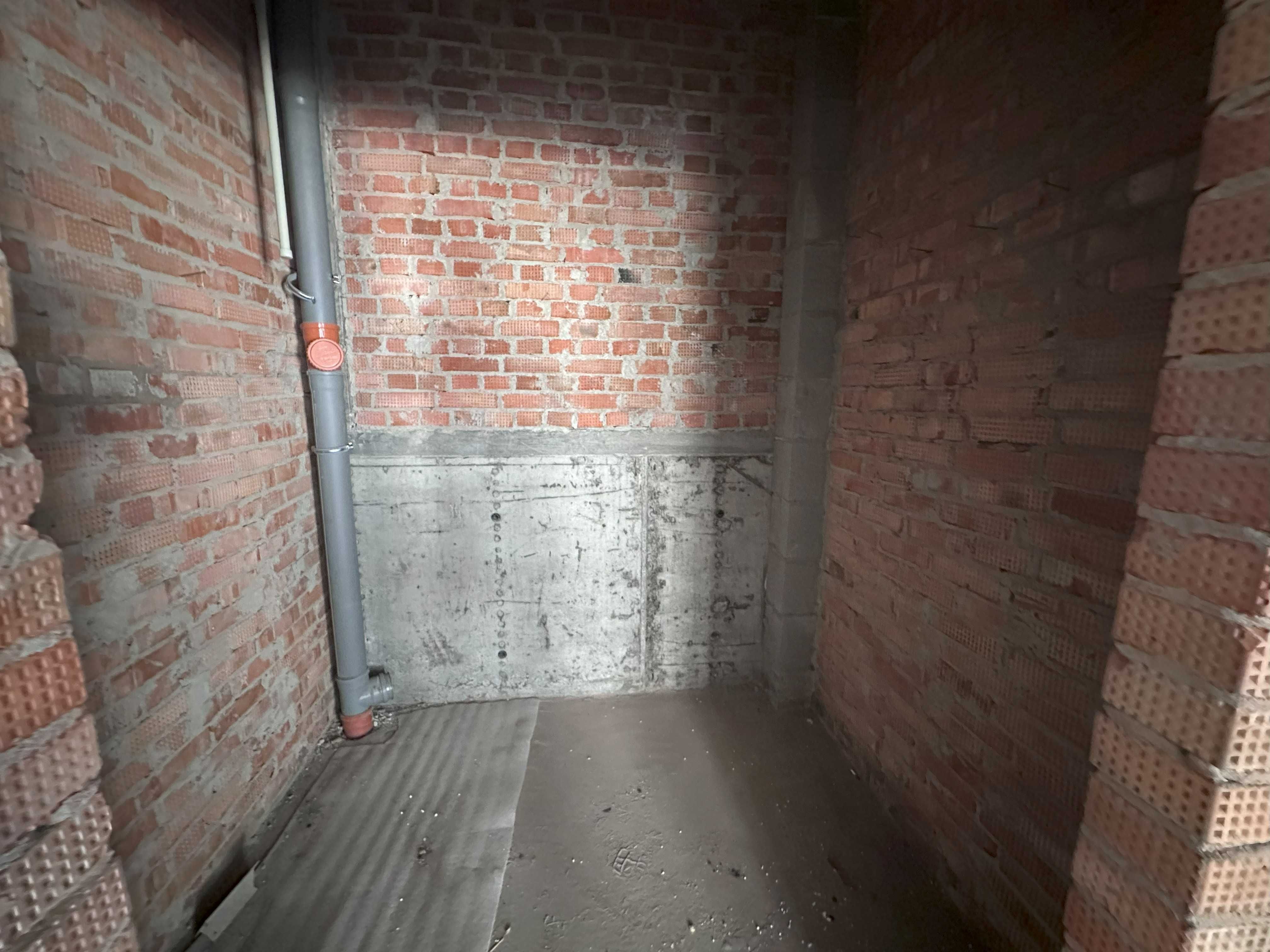 Обʼєкт нерухомості: ПЛОЩА - 180 м², ЦІНА - 2 591 $
 — HUBTRUST, Вінниця