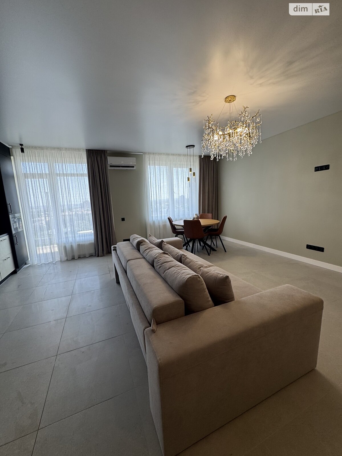 Обʼєкт нерухомості: 2 КІМ. КВАРТИРА, ПЛОЩА - 65.5 м², ЦІНА - 115 000 $
, вул. Праведників світу(Максимовича) — HUBTRUST, Вінниця