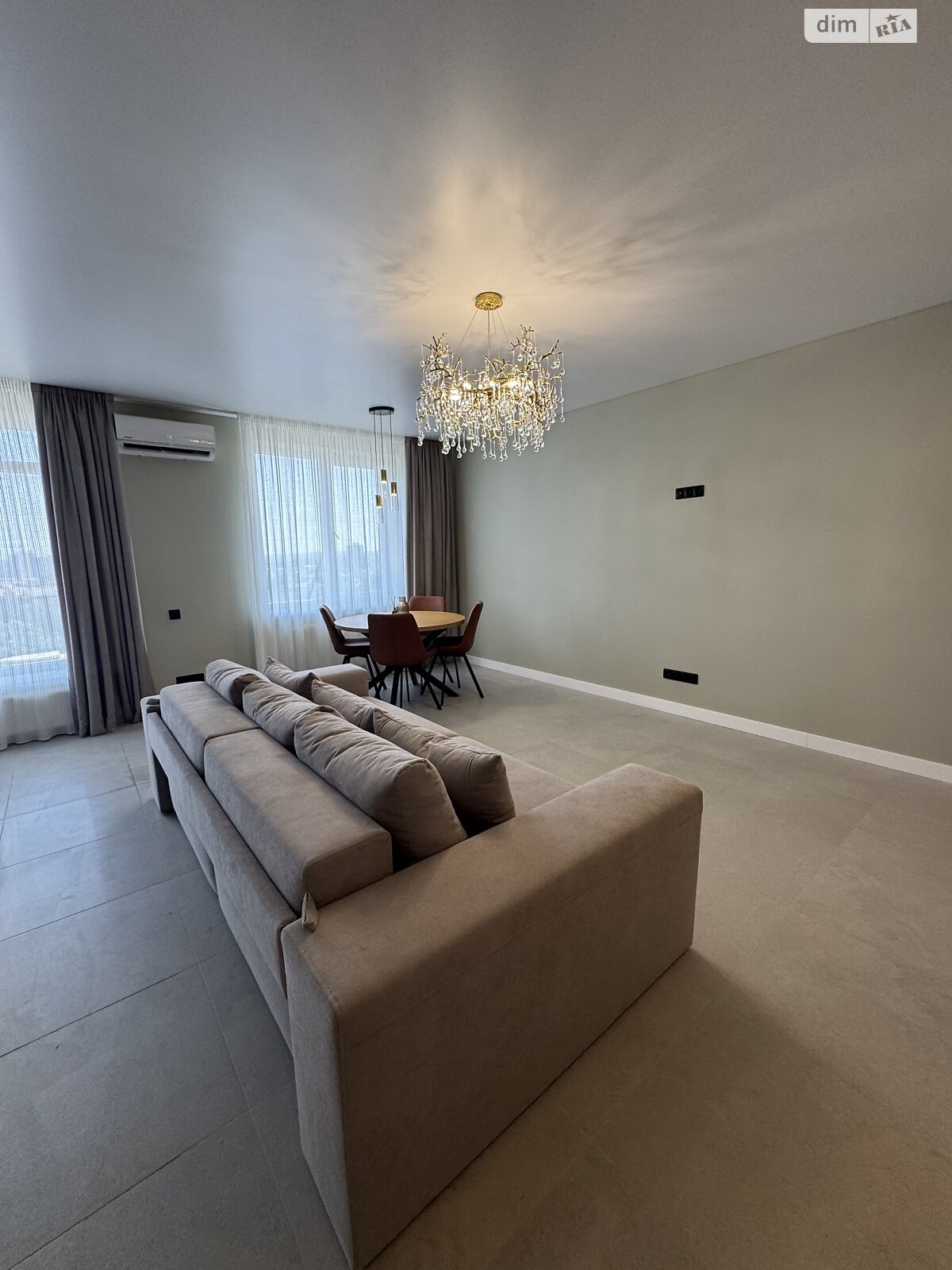 Обʼєкт нерухомості: 2 КІМ. КВАРТИРА, ПЛОЩА - 65.5 м², ЦІНА - 115 000 $
, вул. Праведників світу(Максимовича) — HUBTRUST, Вінниця