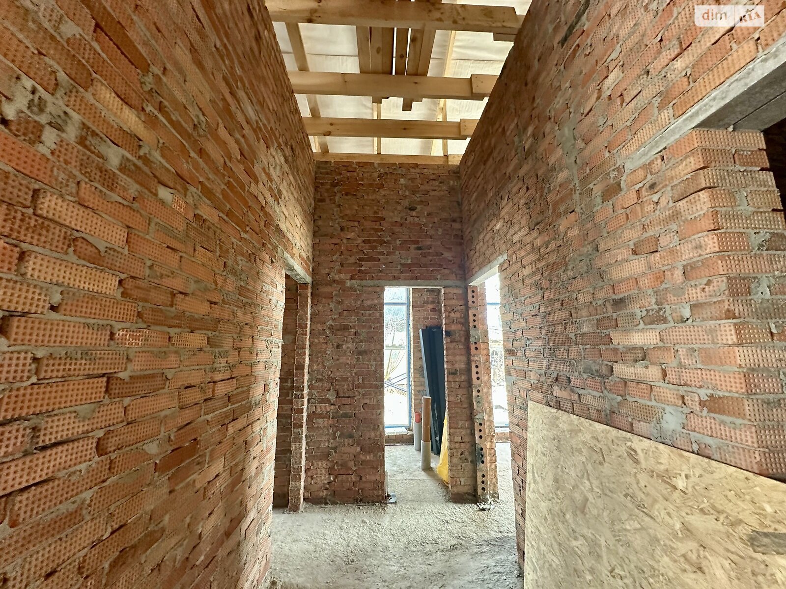 Обʼєкт нерухомості: 4 КІМ. БУДИНОК, ПЛОЩА - 120 м², ЦІНА - 205 000 $
 — HUBTRUST, Вінниця